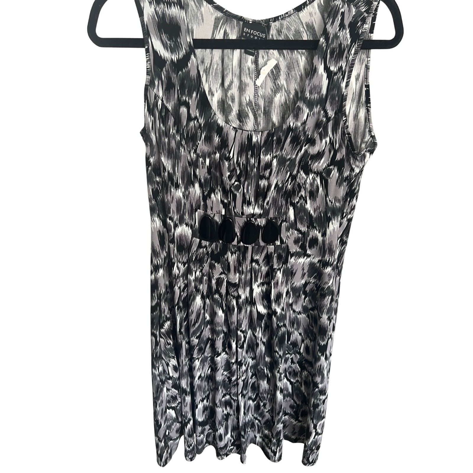 Black & White Sleeveless Dress Size 14