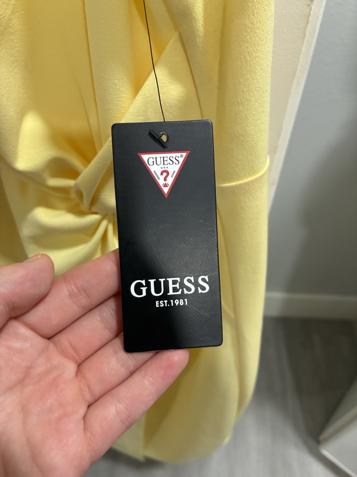 GUESS Women’s Yellow Solid Sheath Midi Dress Sleeveless Round Neck Ruched S