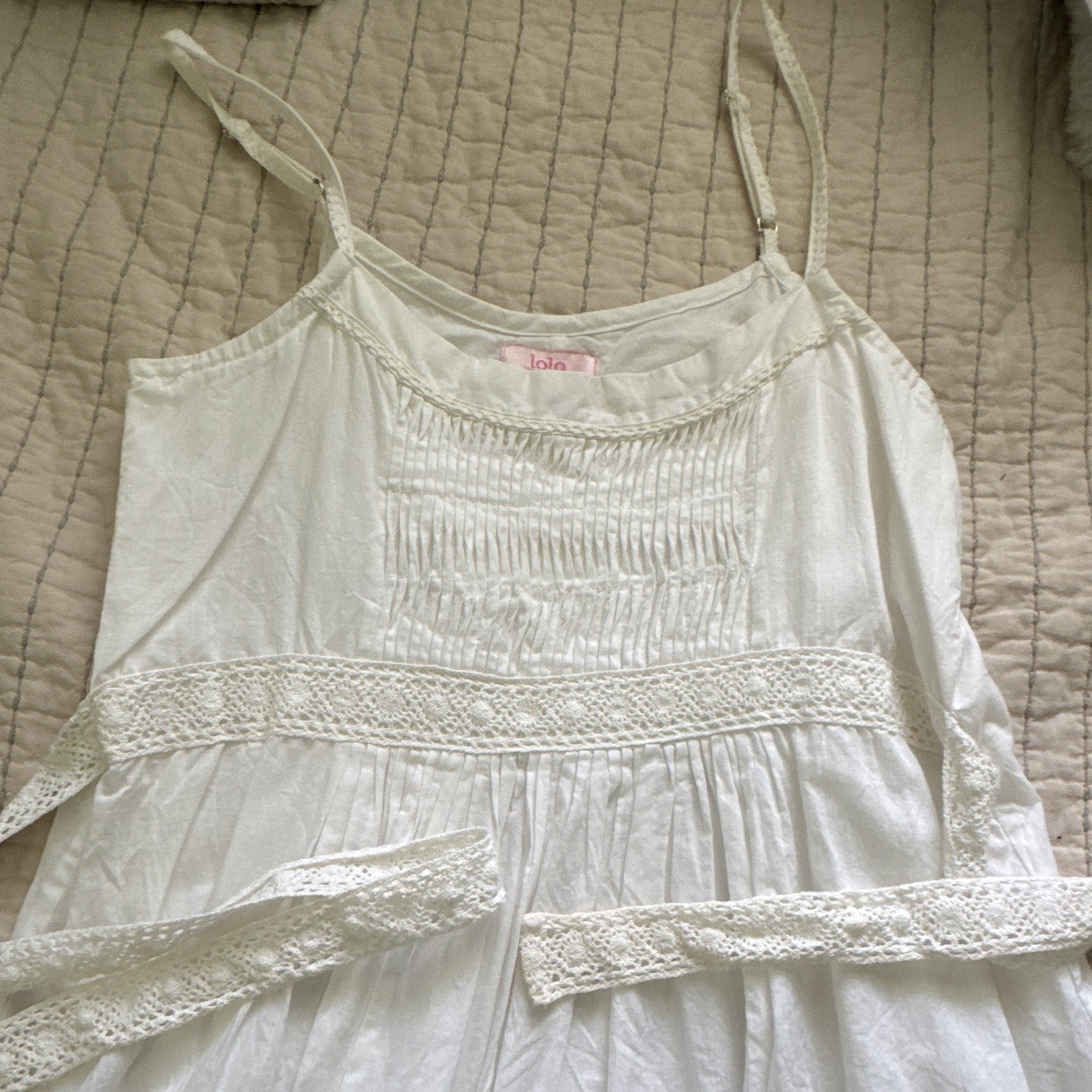 Lola White Cotton Sundress M Square Neck Strappy Smocked Crochet Tie Knee Y2K