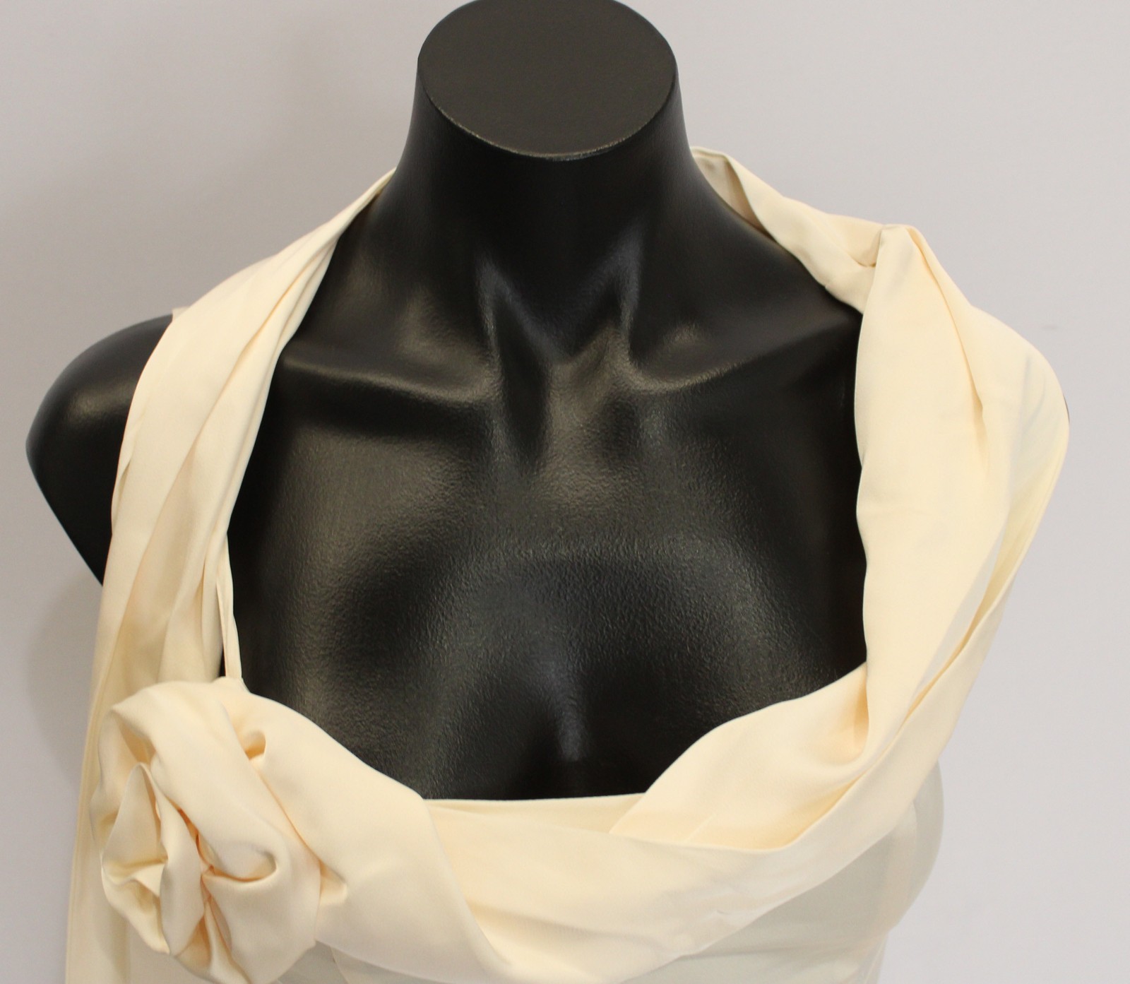 Leau Women’s Celine Corset Drape Unlined Satin Gown CD4 Ivory Size XS NWT