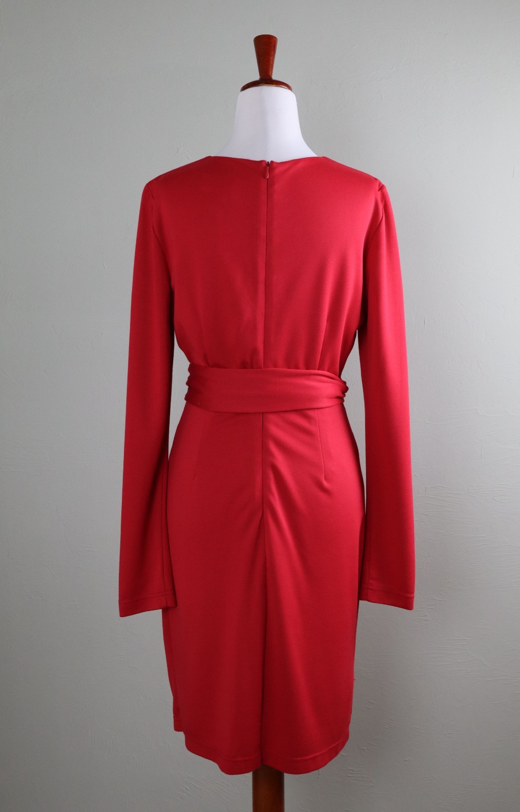 LDT $215 Solid Red Soft Stretch Tie Waist Knotted Belted Pencil Dress Size 8