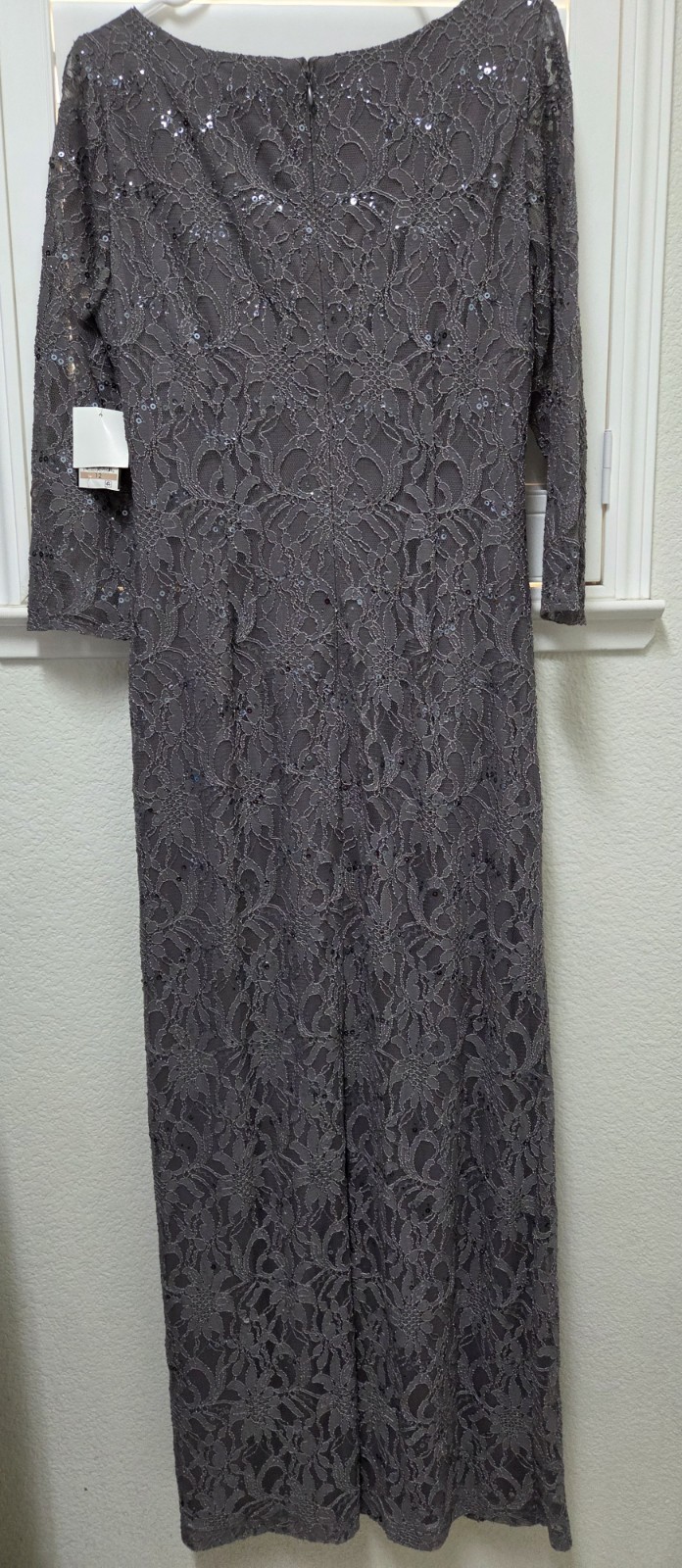 Jessica Howard Gray Lace Sequence Midi Dress Size 12 3/4 Sleeve Beaded Neck…