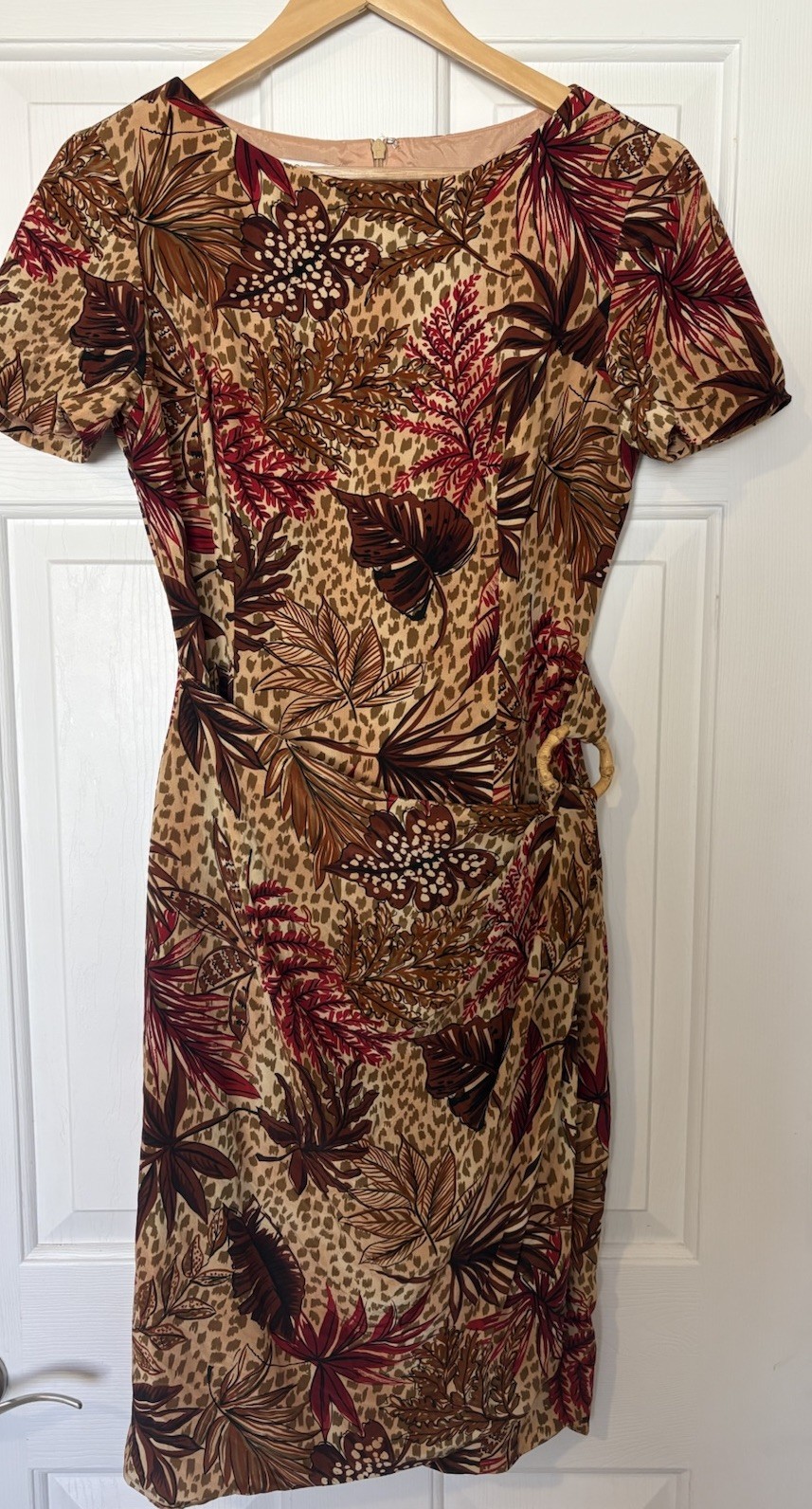 VTG Maggy London 100% Silk Dress Size 8 Leopard Floral Bamboo Belt