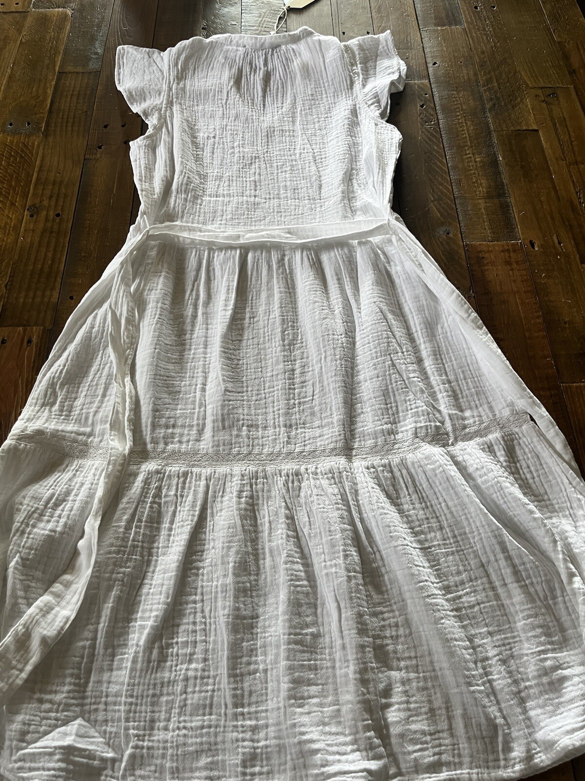 White Flutter Sleeves CASA CABANA ISABEL Eyelet Gauzy Dress NWT MSRP $78.00 S