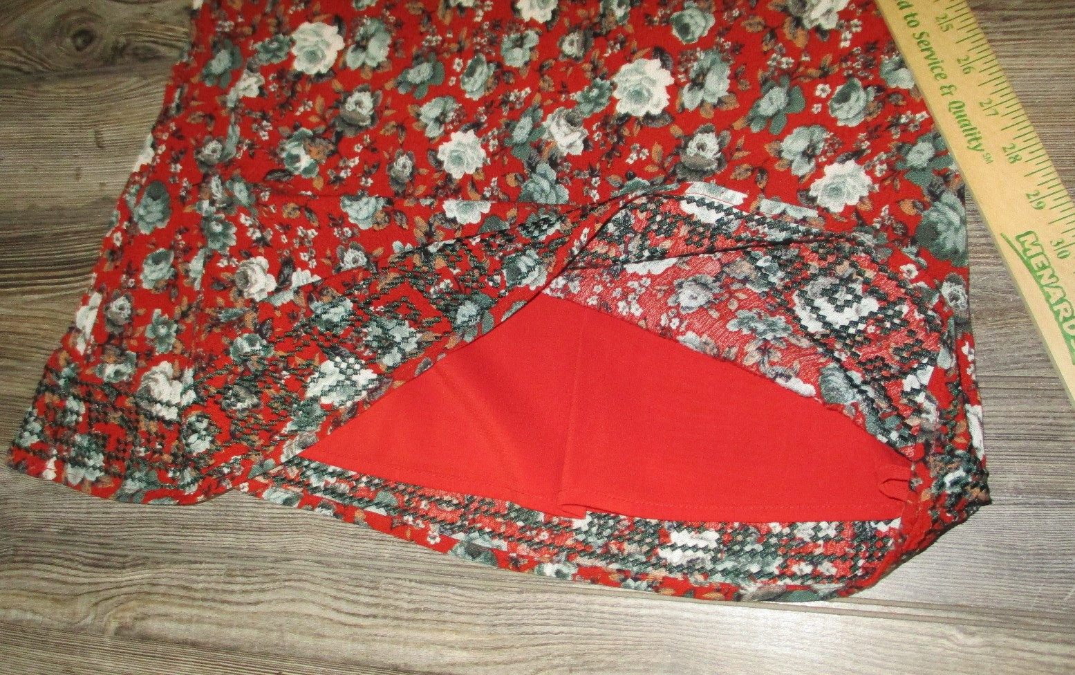 Market & Spruce Floral Gauze Red Embroidered Trim V-Neck Sleeveless Dress Size M