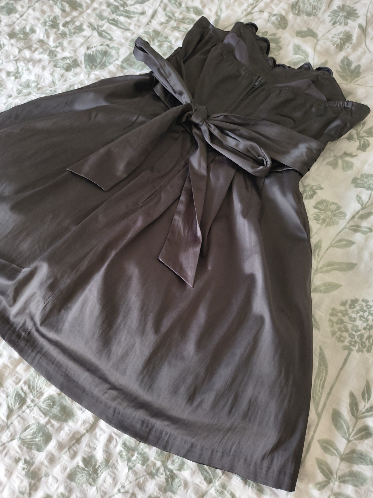 Have & Have Graphite Strapless Homecoming Dress Size S Rosette