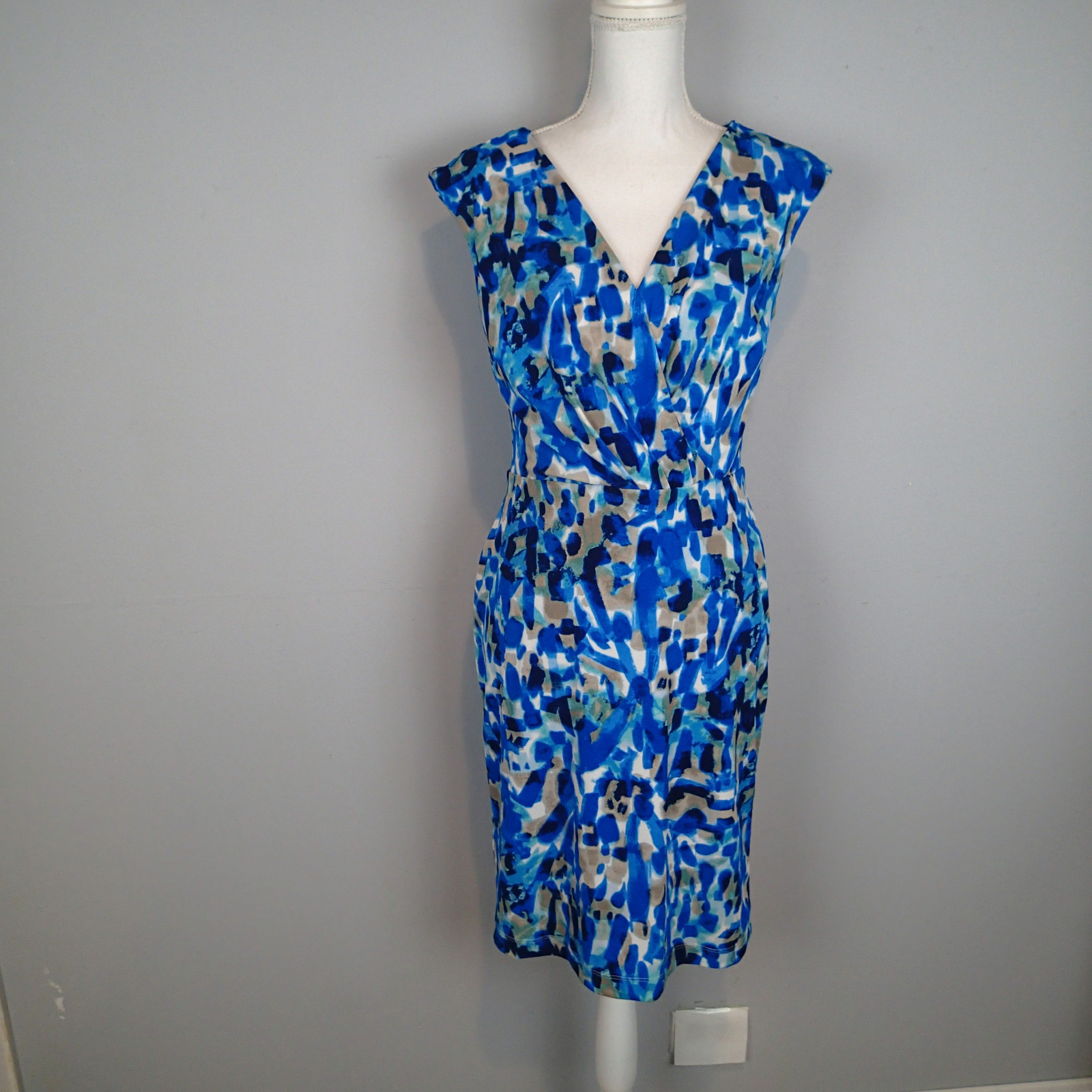 Ann Taylor Dress Women’s s sleeveless blue white beige v neck stretch r5
