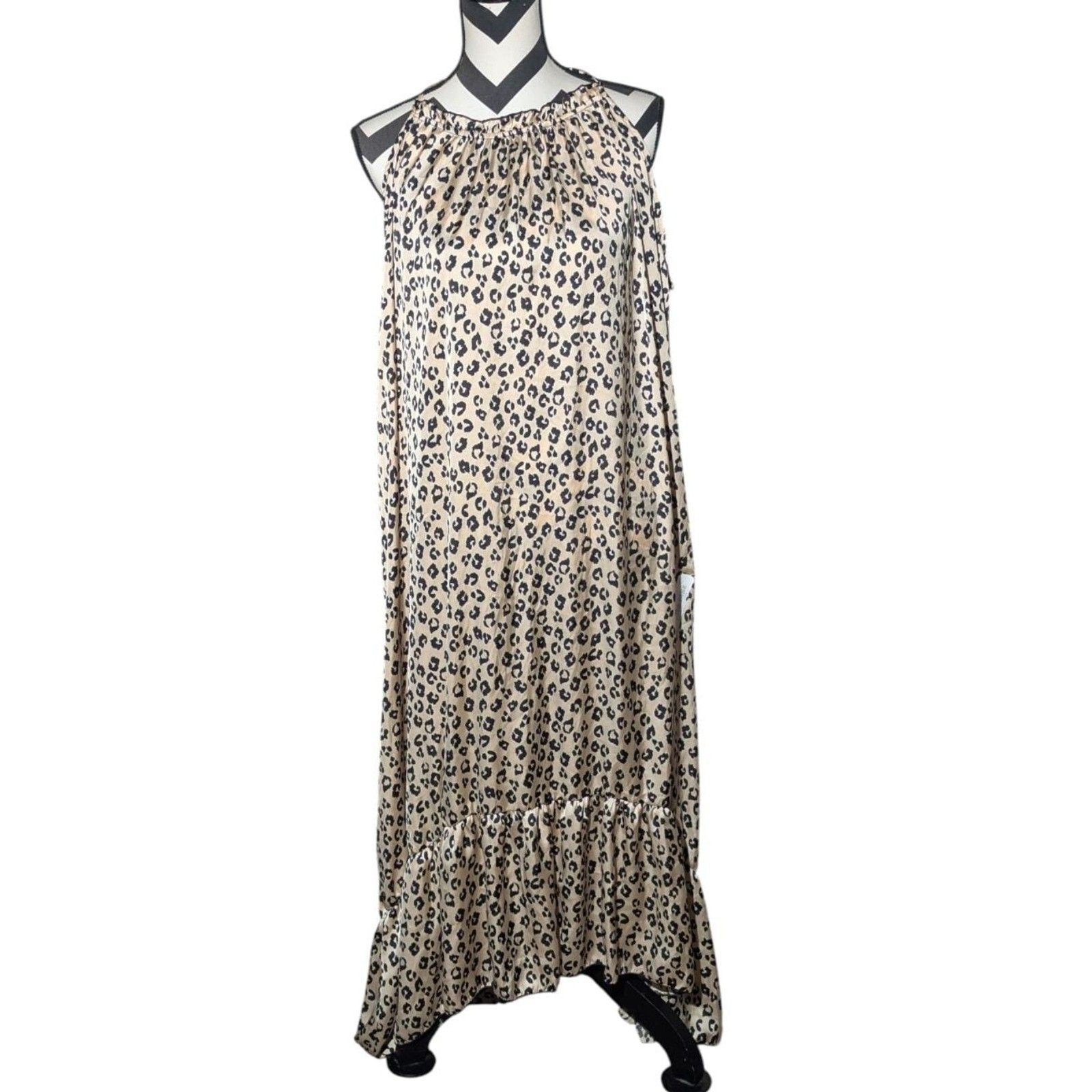FIRST LOVE by LOVELYN 3X Leopard Print Maxi Dress