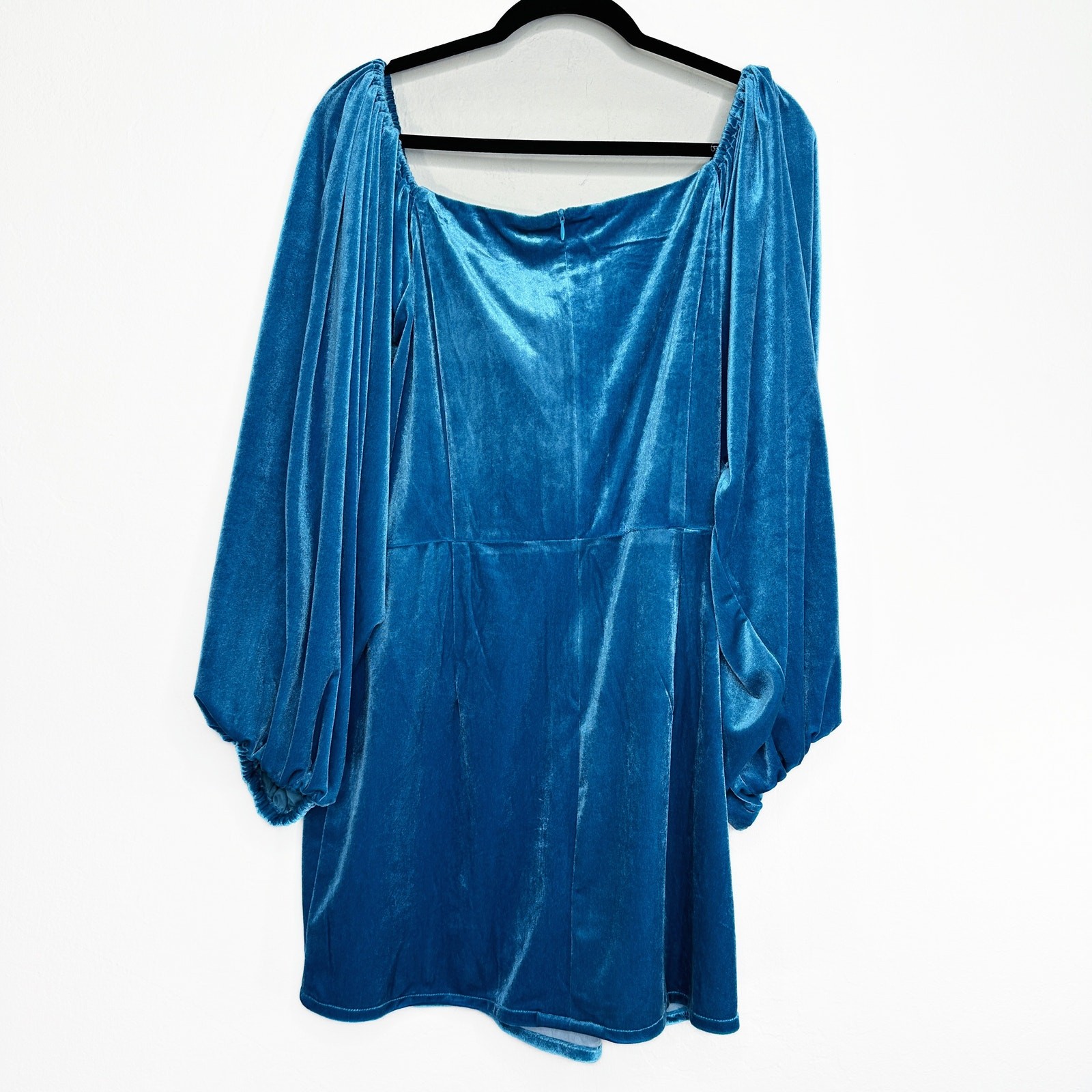 NWT KAI Collective Beebeeta Off Shoulder Turquoise Lace Up Velvet Mini Dress XL