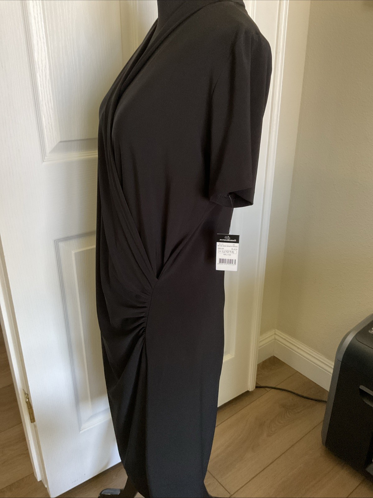 Norma Kamali Black S/S Ruched Side Drape Sheath Dress L (12-14) NWT
