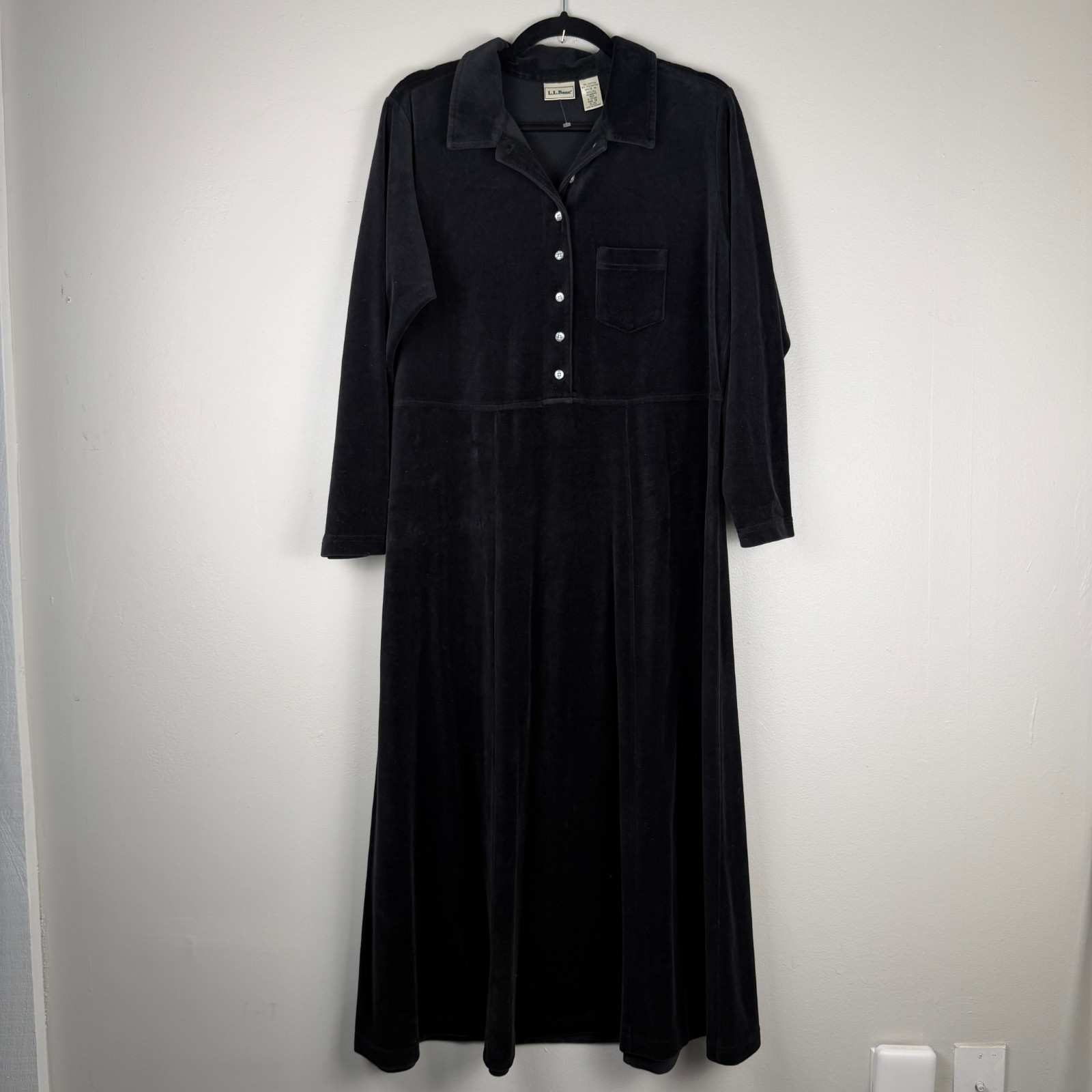 L.L.Bean Velour Maxi Dress Womens 16 Black Long Sleeve Classic Career Holiday