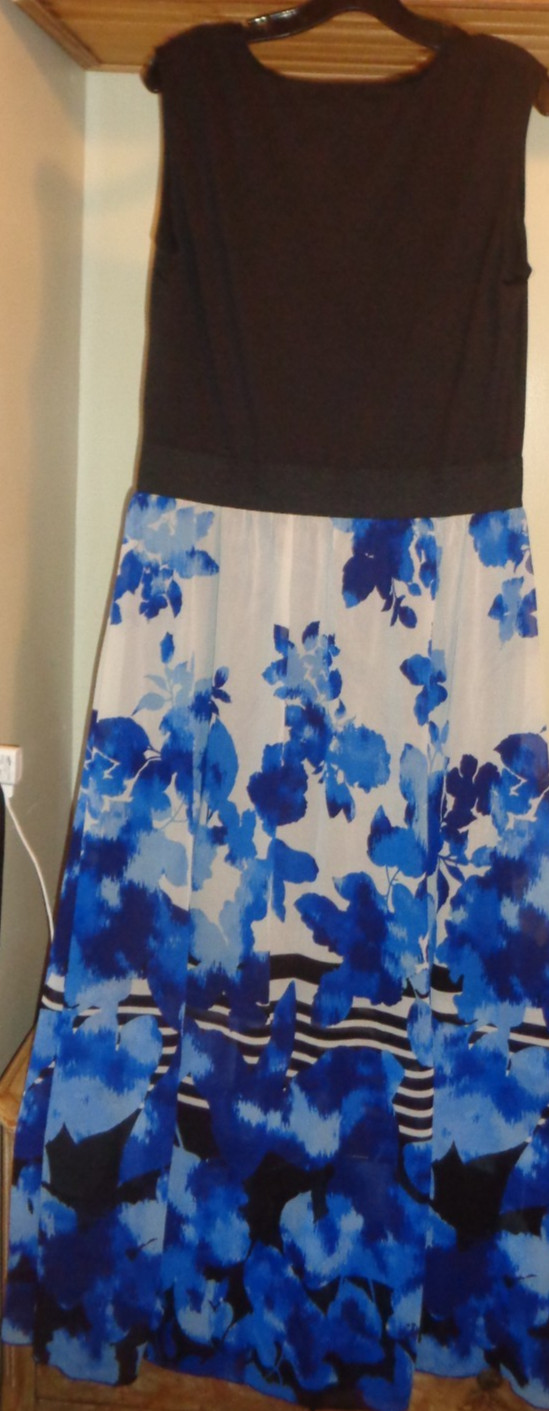 SIGNATURE COLLECTIONS BLACK/BLUE FLORAL JERSEY/ CHIFFON MAXI DRESS NEW SZ L