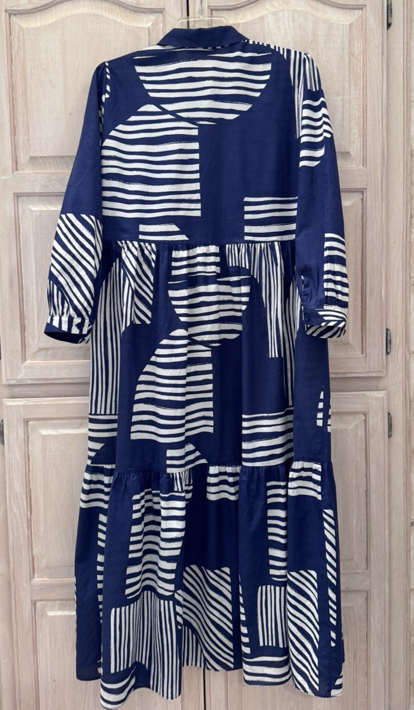 Zara Navy Blue & White Geometric Button Front Tiered Midi Dress Size Medium