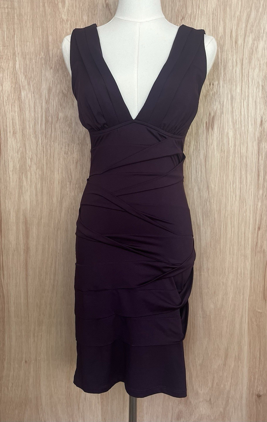 Forever Twenty One Purple V-Neck Sleeveless Ruched Sheath Dress S size S/P