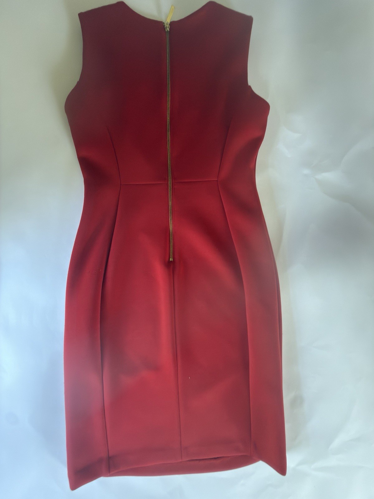 Calvin Klein Red Sheath Dress 4 Crew Neck Knee Length Zip Stretch Scuba