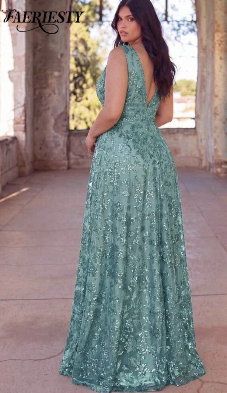 Faeriesty Sea Foam Green Sequin Floral Lace V-Neck Sleeveless Long formal Med