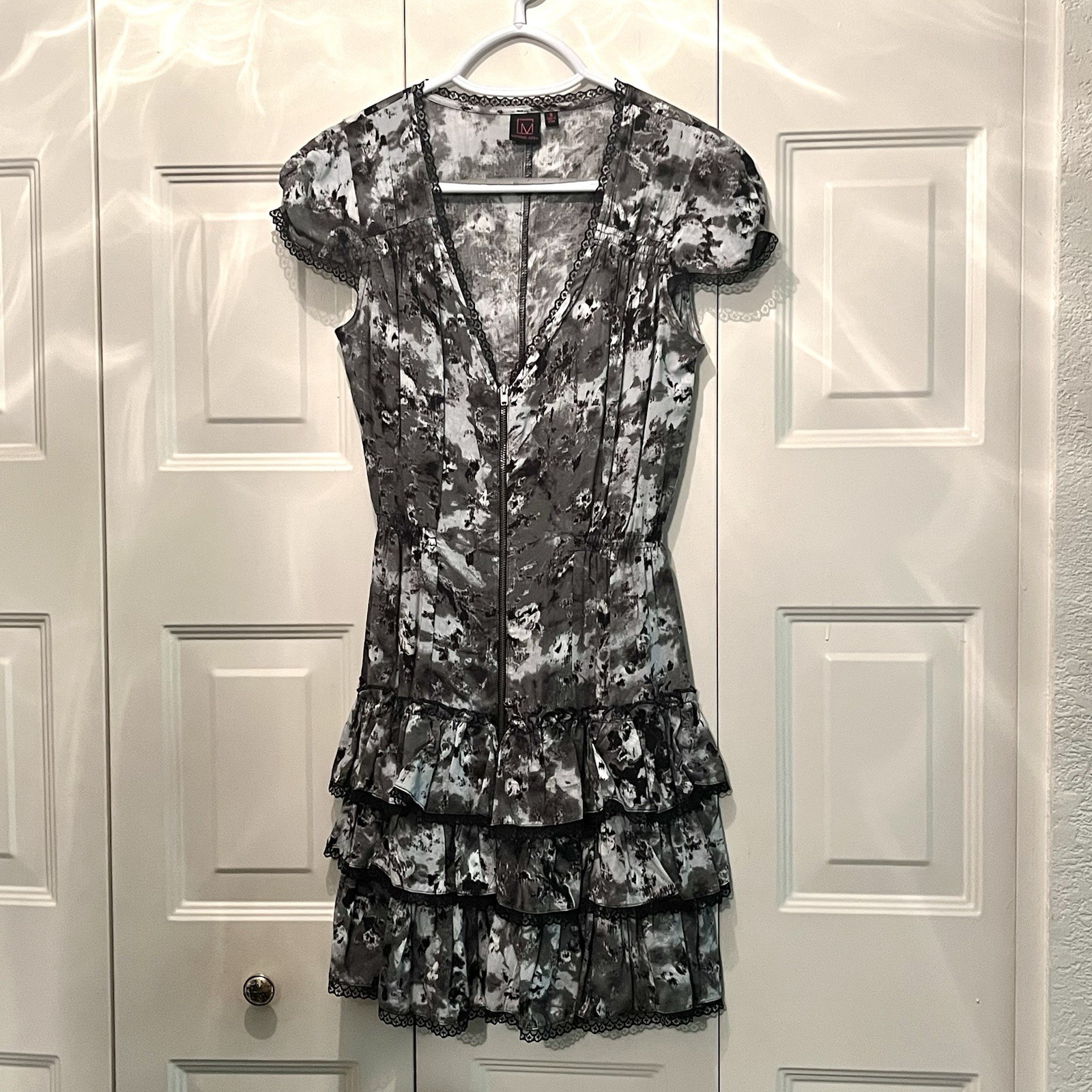Material Girl Madonna V Neck Gray Ruffle Dress Small