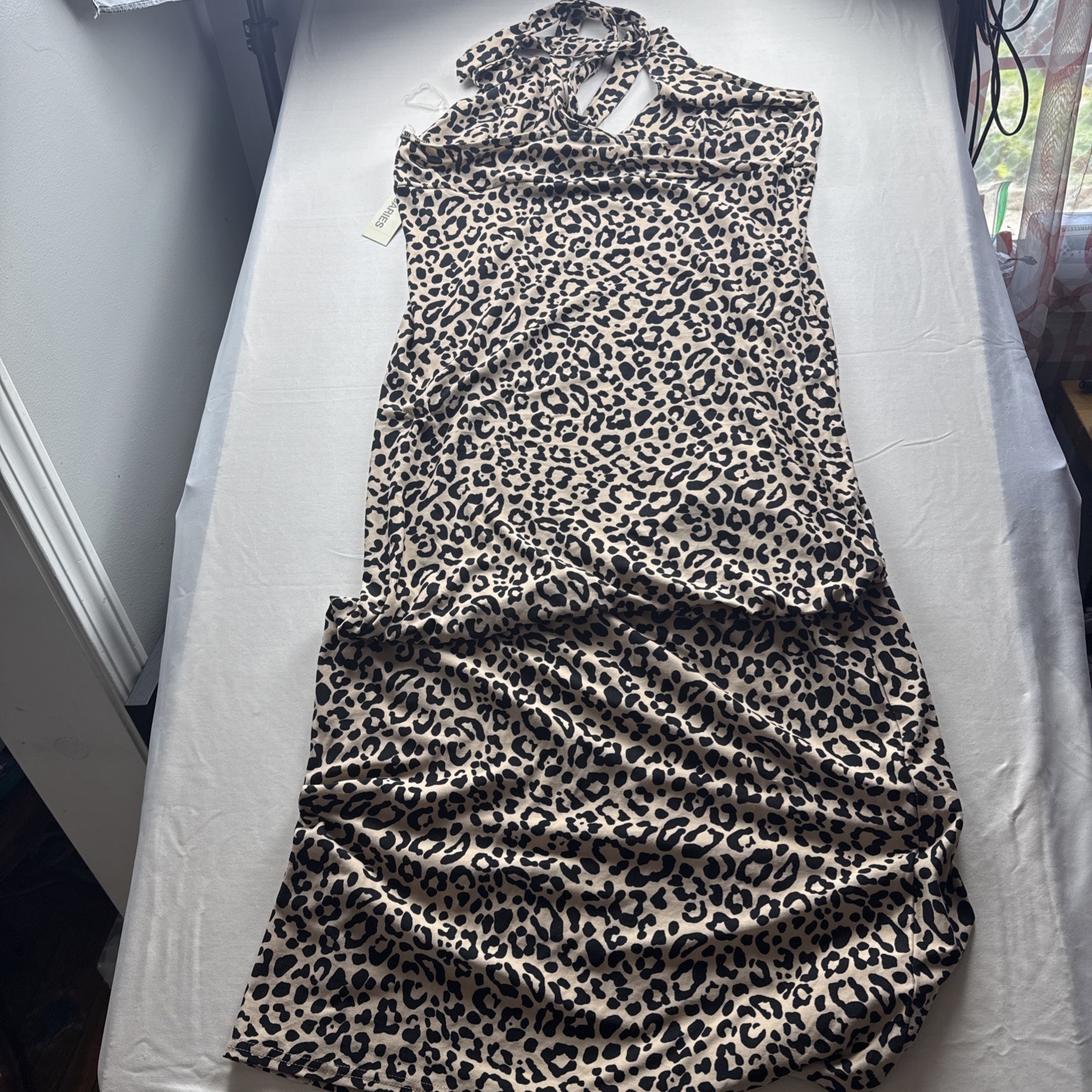 No Boundaries NWT Women’s Halter Maxi Dress Size XL cheetah Print Body Con