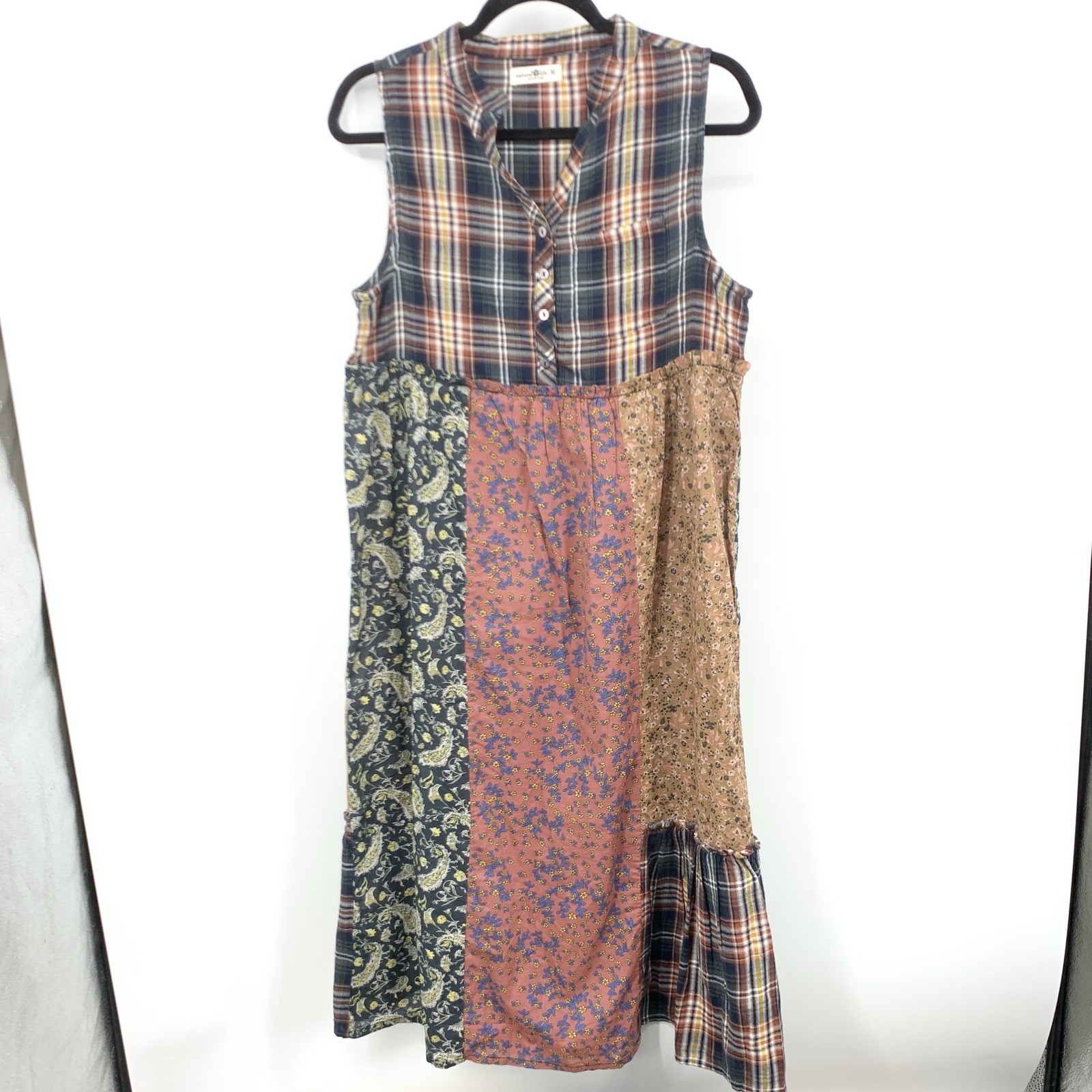 Natural Life Women Size Medium Dress Tank Blue Red Patchwork Plaid Floral Cotton