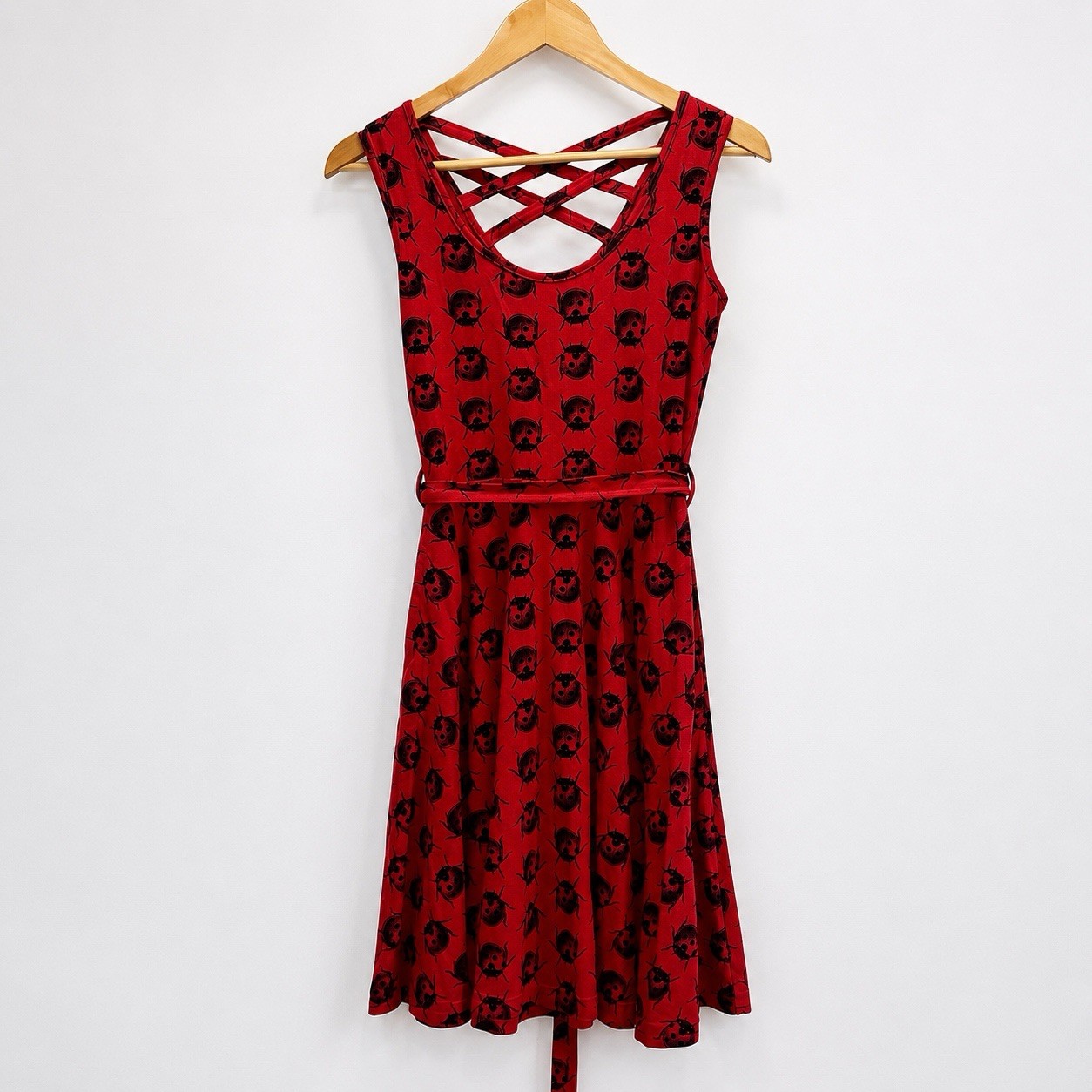 Effie’s Heart Red Ladybug Print Crisscross Back Skater Dress Size Small