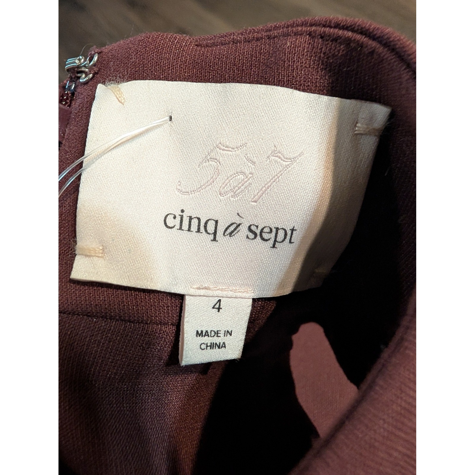 Cinq a Sept Maroon Halter Neck Belted Keyhole Midi Dress Size 4 Burgundy Slit