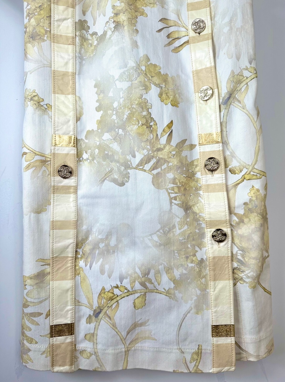 New Chanel 2018 Greece White Denim Gold Leather Mini Dress 34 36 2 4 Logo 18c S