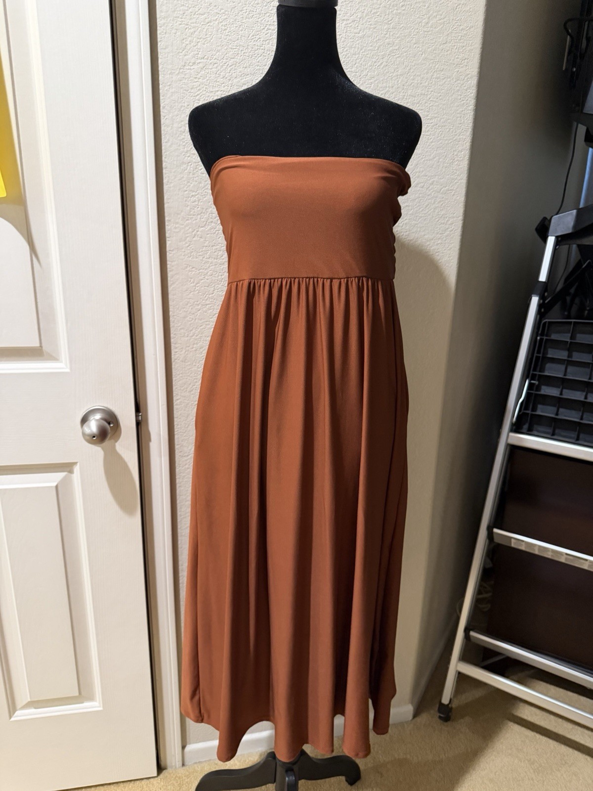 Midi Strapless Dress. Can Be Worn As A Skirt Also