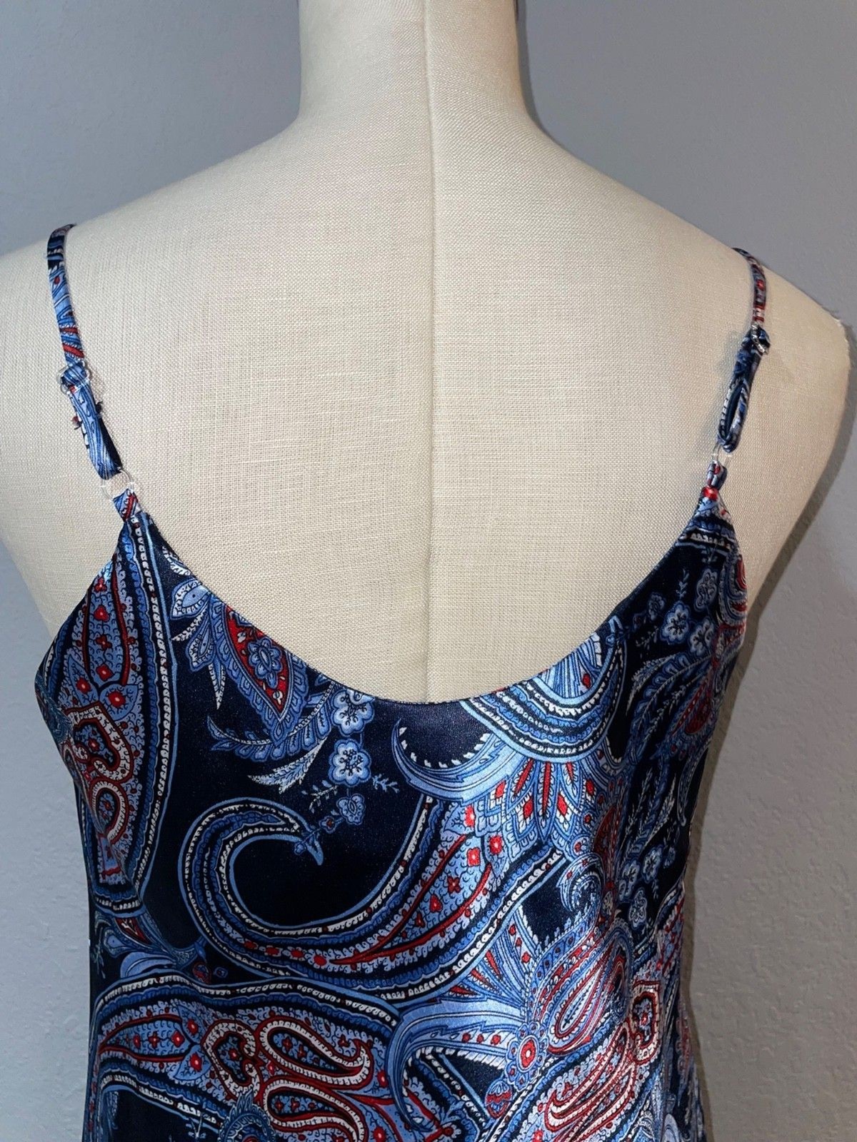 Emma & Michele Women’s Satin Paisley Slip Midi Dress size S Cowl Neck Elegant