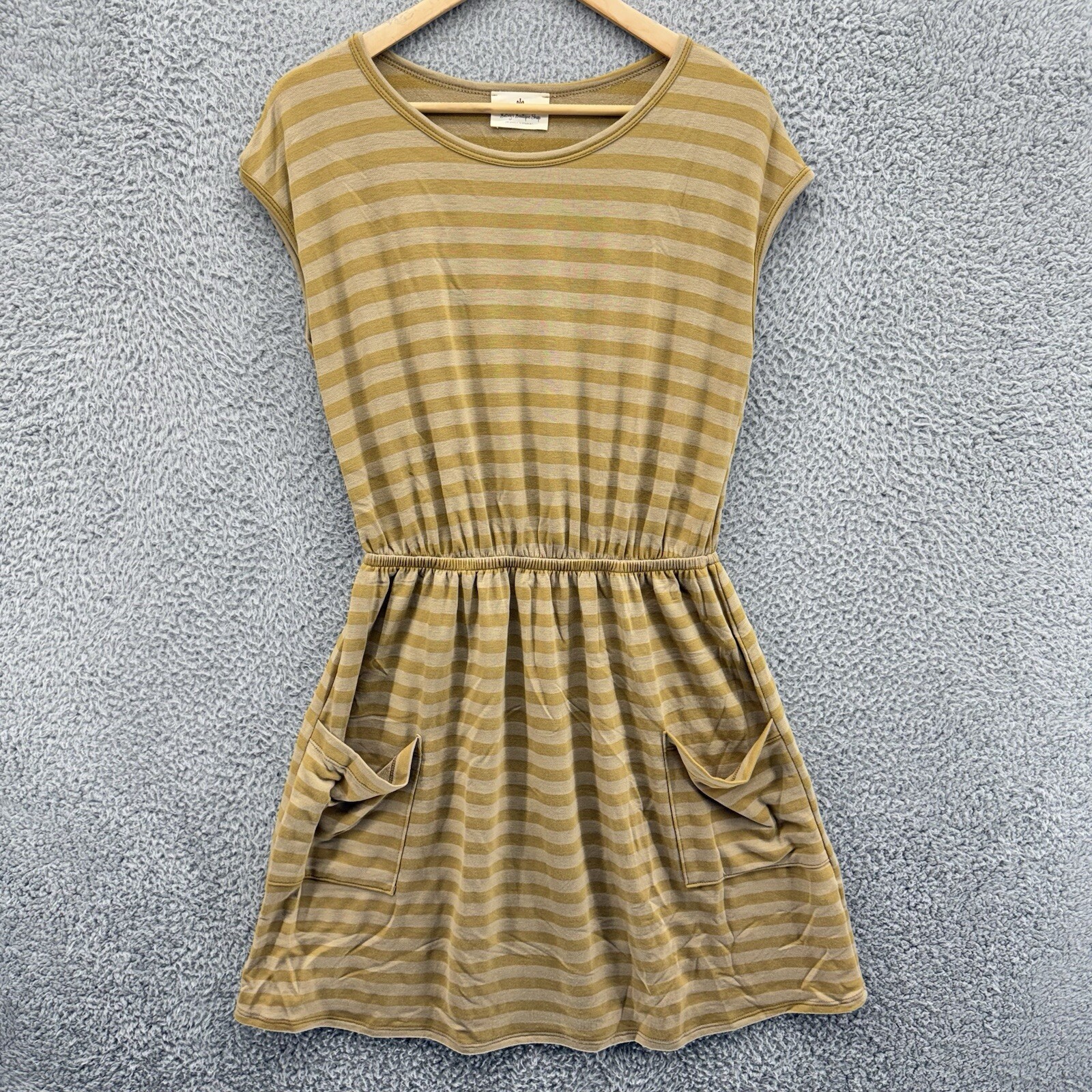 Betsey’s Boutique Shop Dress Size L Yellow Striped Jersey Sleeveless Pockets