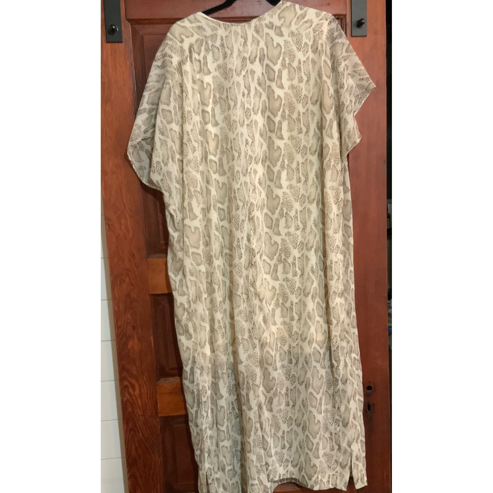 Entro Snakeskin Print V-Neck Maxi Dress Metallic Gold Stripe Tan Cream 2X
