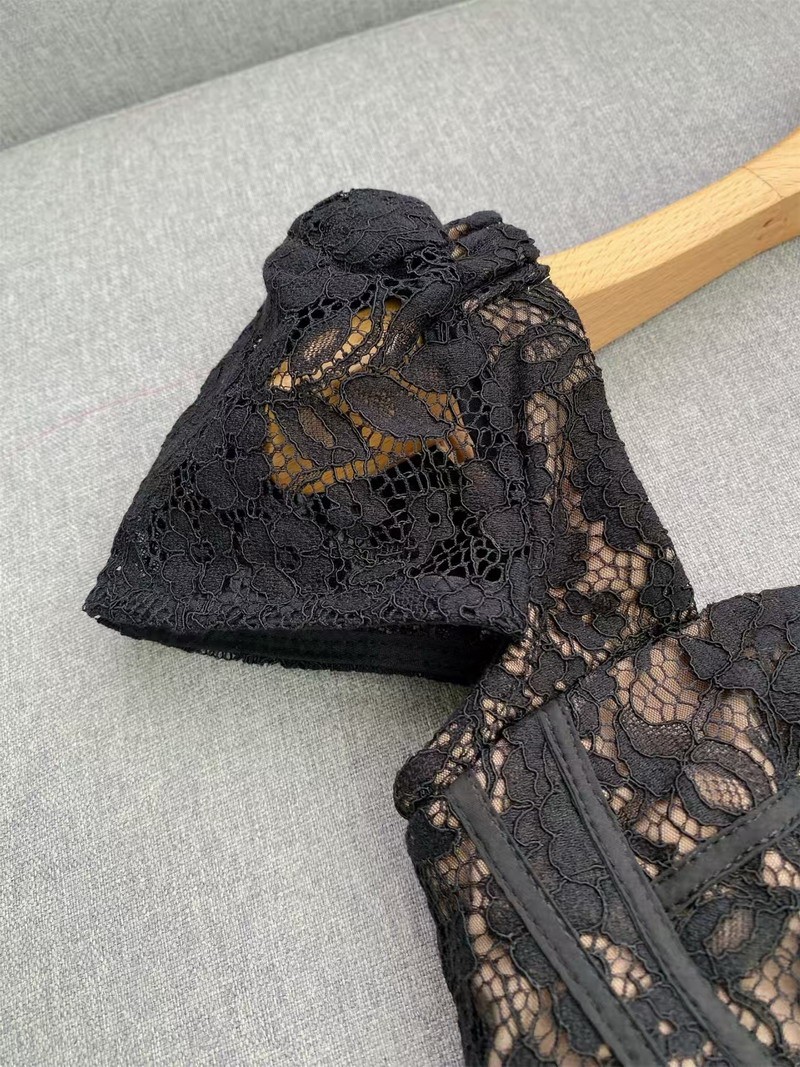 Self Portrait Black square-neck black lace short-sleeved Dresses
