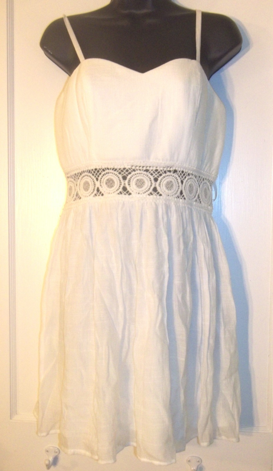 Iz Byer Ivory A-Line Gauze Dress w/Circle Crochet Lace Waistline Size 11 NWT$58