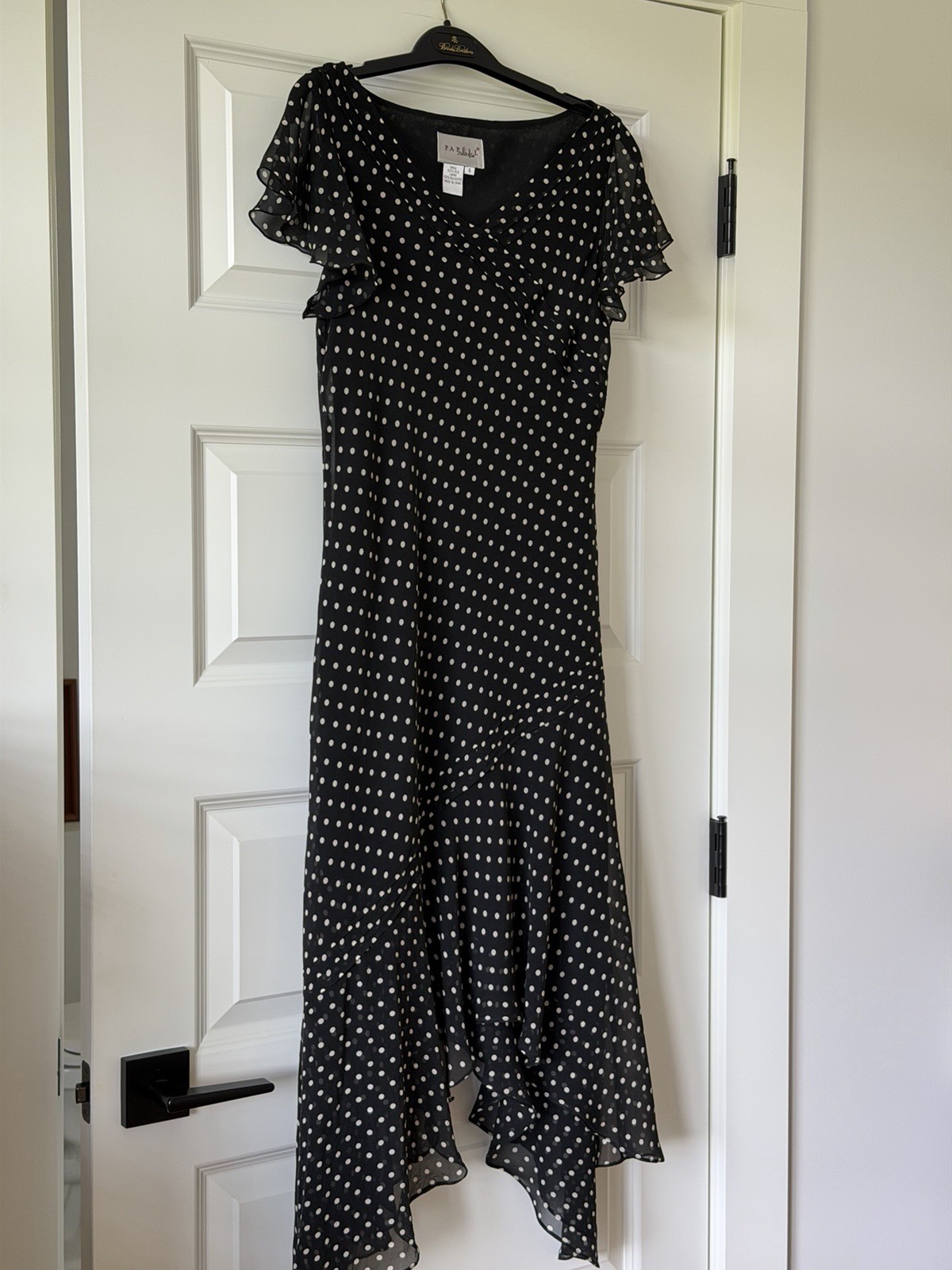 Papell Botique new without tags black color 100% silk dress Size US- 6