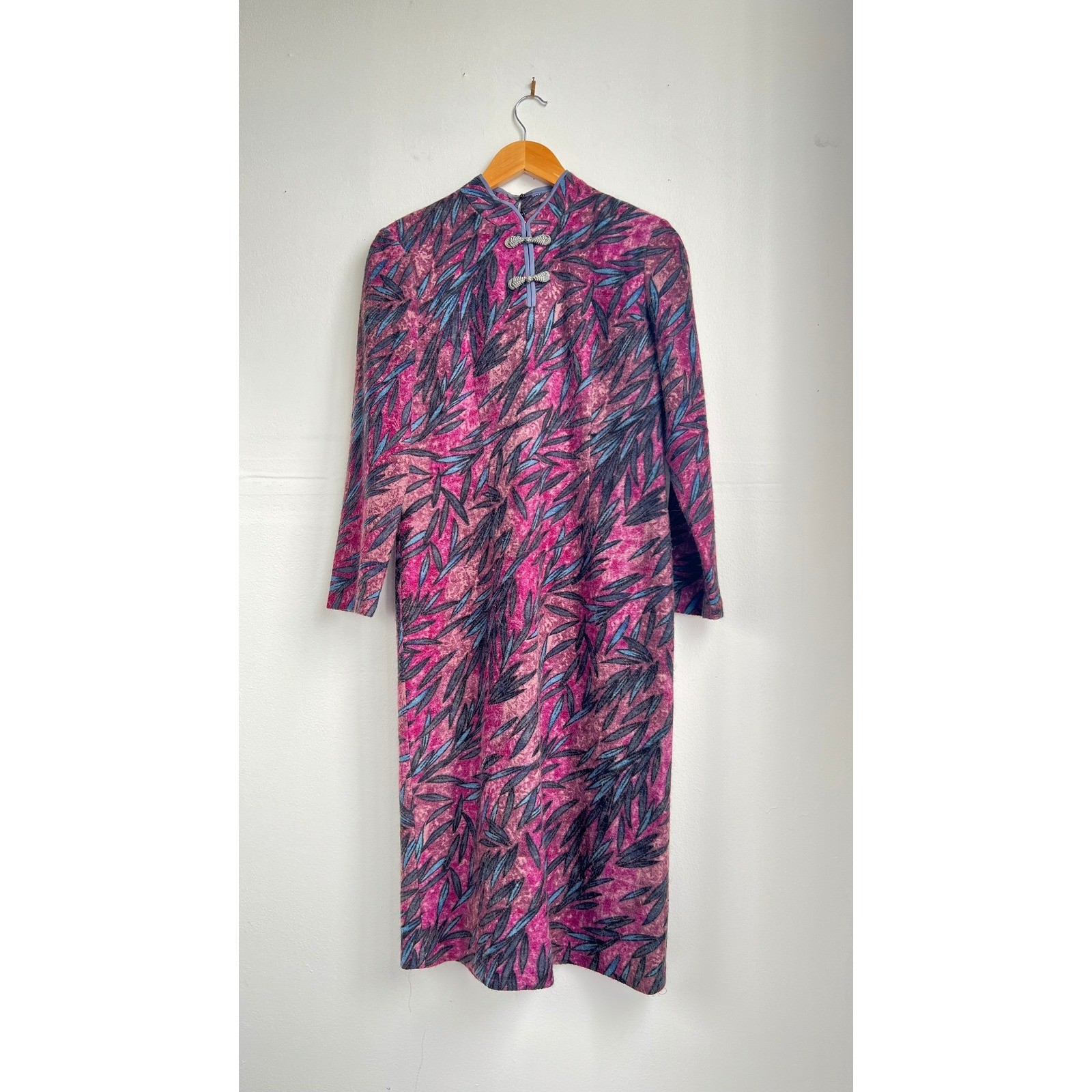 Vintage Futien Cheongsam Style Dress S Bamboo Leaf Print Purple Blue Frog Button