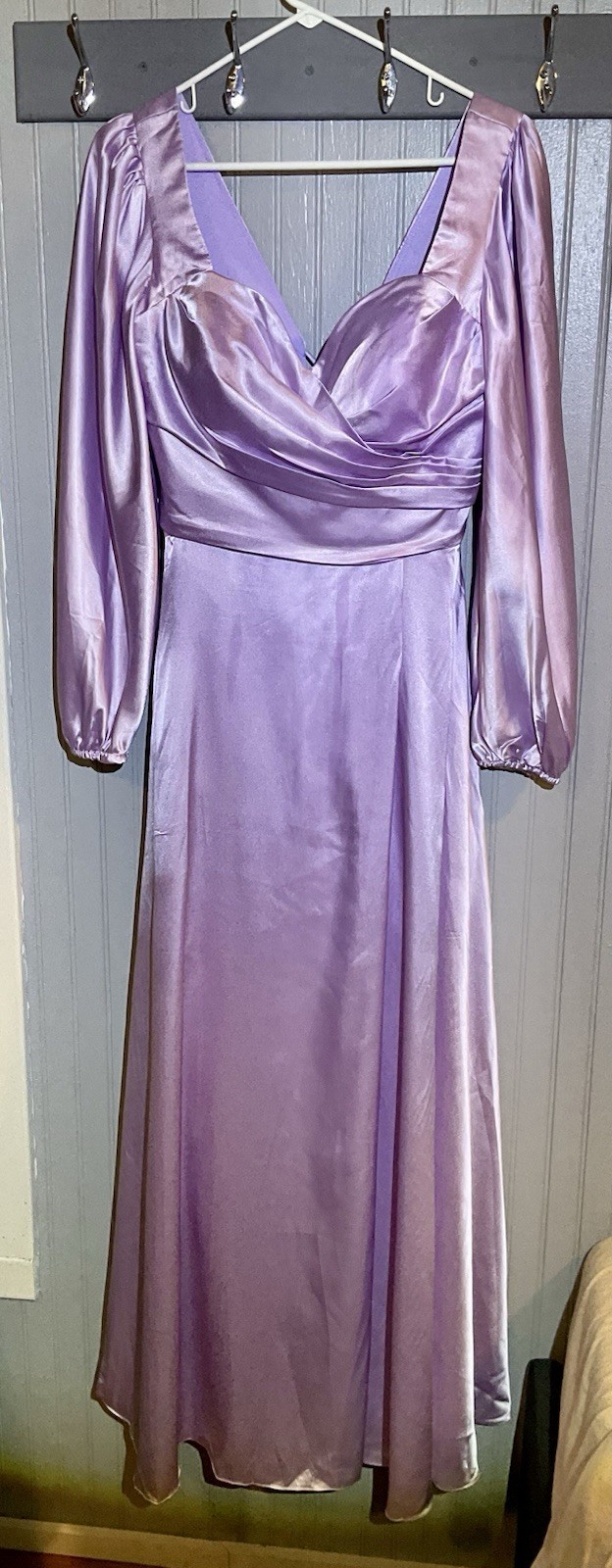 Women’s Violet Purple Size 12 Formal Dress. Homecoming/Prom/Wedding. Lace Up.