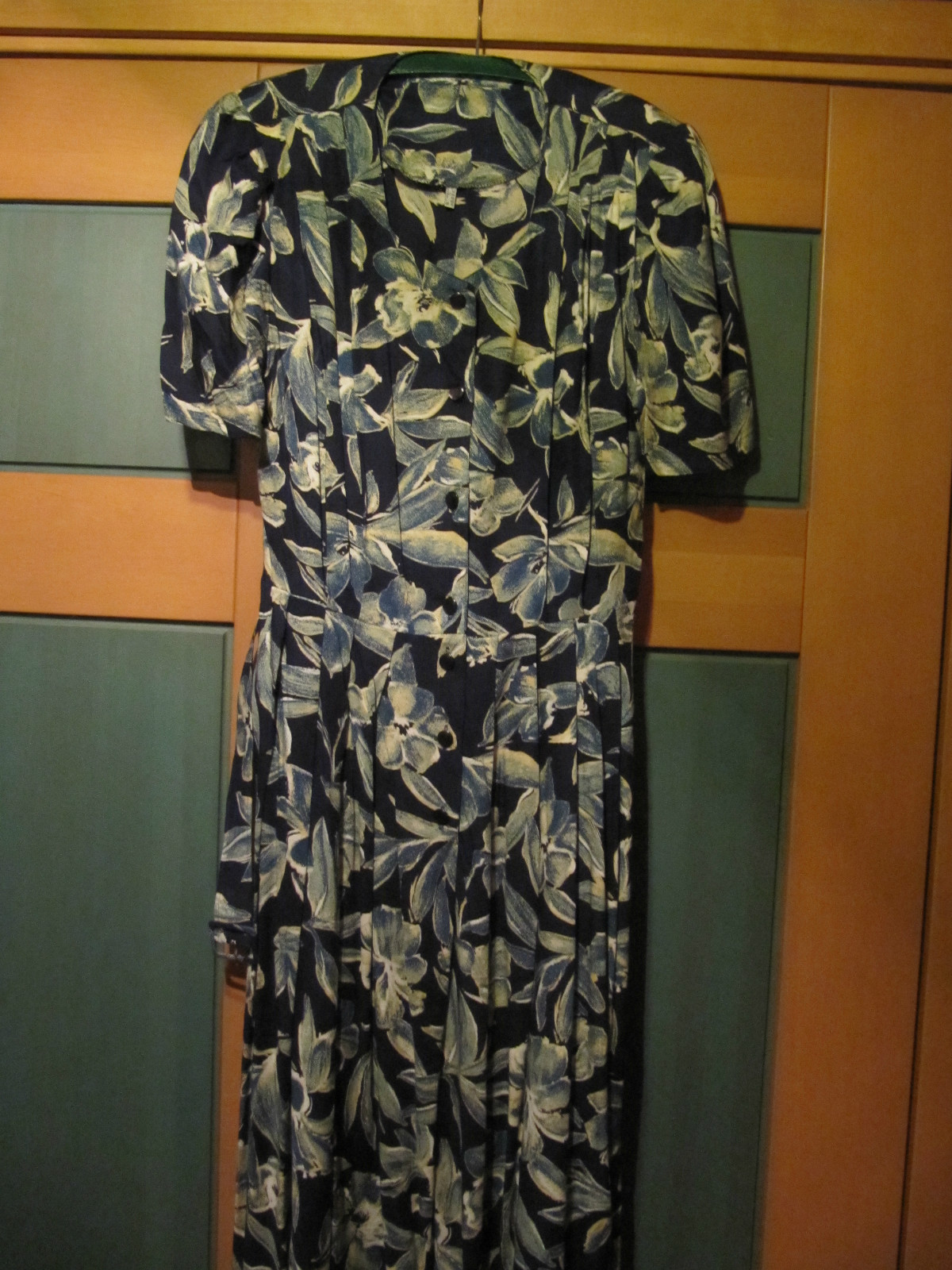 Elegant dress size 42 in super colors super quality real top!!