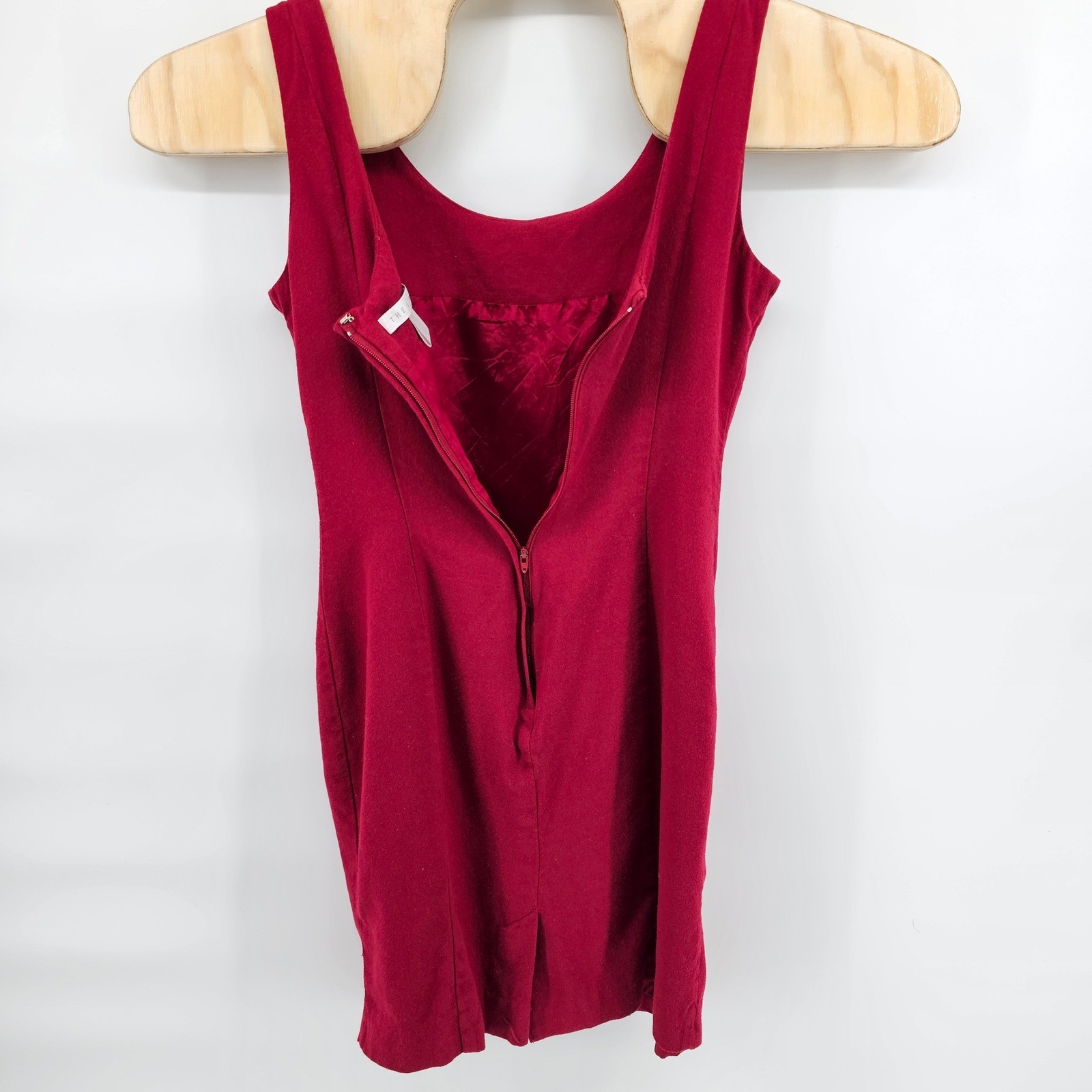 The Limited Sheath Dress Womens Size 8 Burgundy Rayon Wool Blend Sleeveless