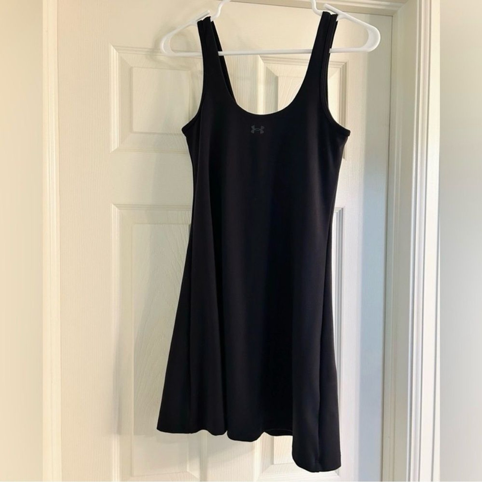 Under Armour Black Athletic Workout Athleisure Dress Size S NWOT
