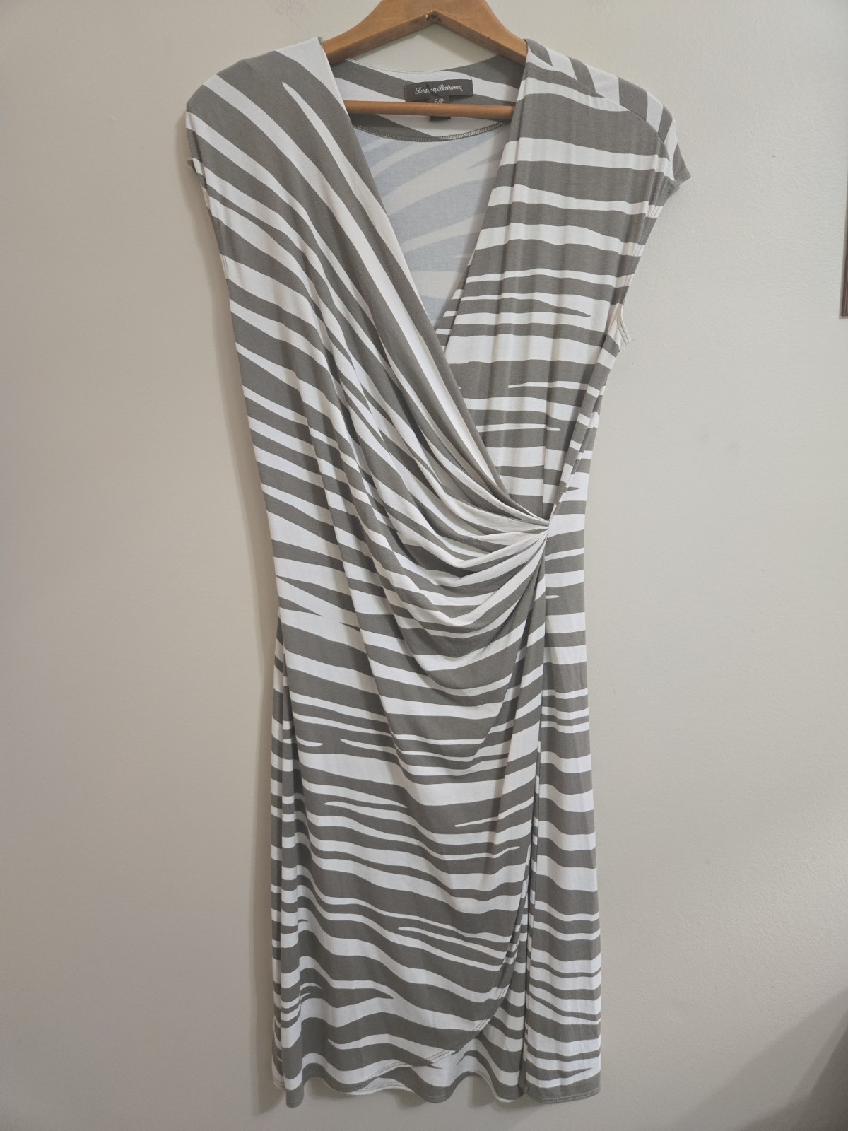 Tommy Bahama Womens Small Olive Cream Striped Faux Wrap Sleeveless Dress NWOT Re