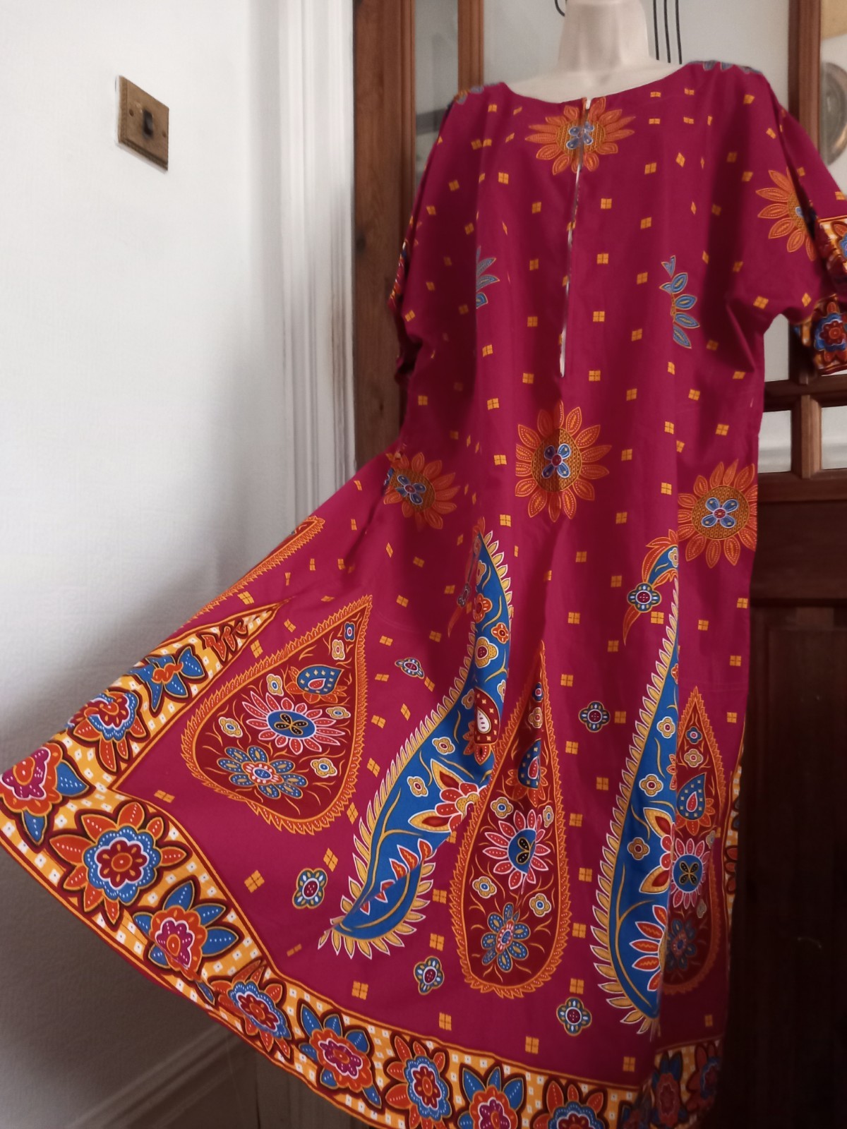 BNWOT Vtg Look 100% Cotton Kaftan Midi Dress One Size Pockets Ethnic Tribal Boho