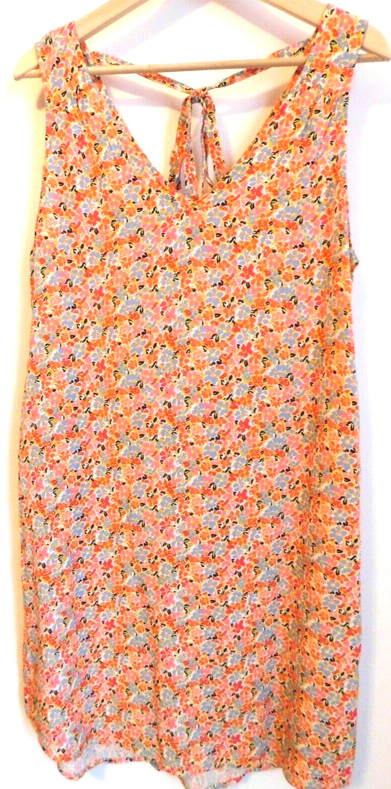 GAP Women’s V-Neck Dress Multicolor MEDIUM Rayon FLORAL Sleeveless Tie Back NEW