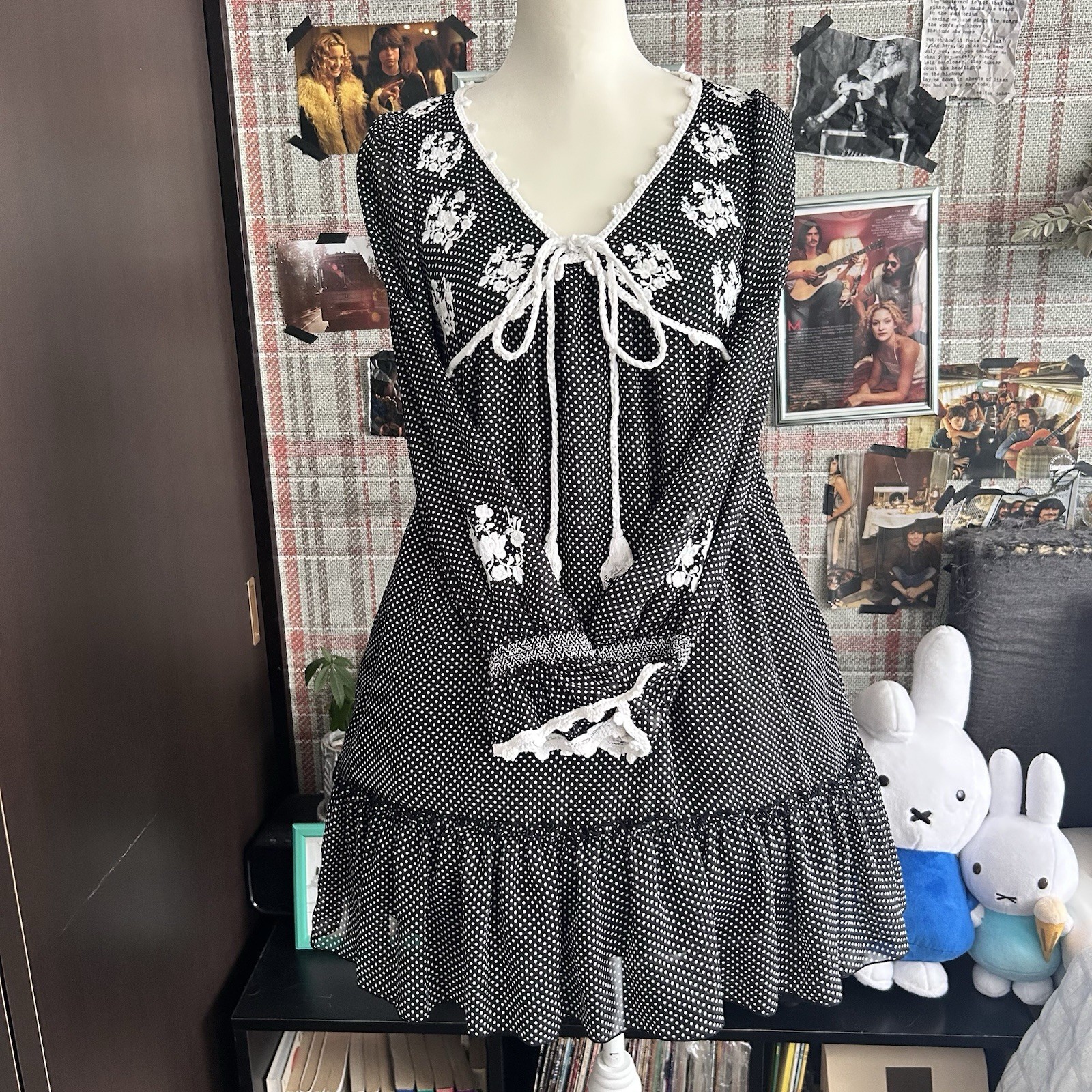 CECIL McBEE Polka Dot Sheer Dress Lace Trim Ruffle Hem Girly Retro Aesthetic