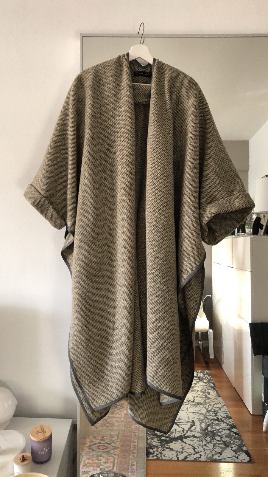 Handmade Irena Adler Poncho/Cape with Sleeve-Cuff Italian Virgin Wool Tweed OS