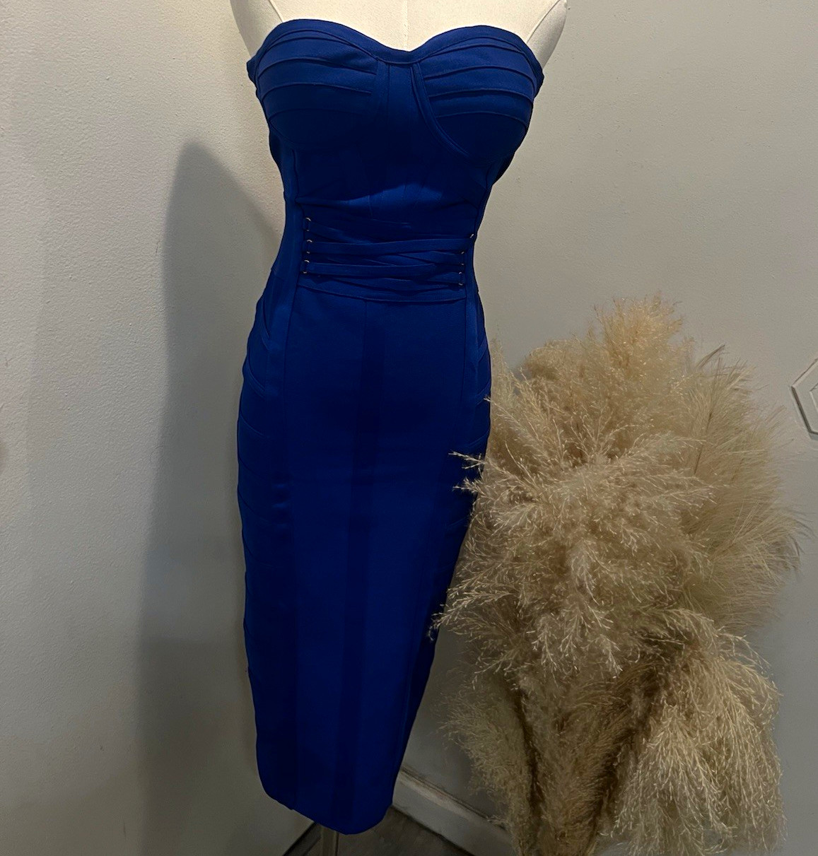 Hybrid & Company Blue Solid Sweetheart Strapless Bodycon Pleated Dress L