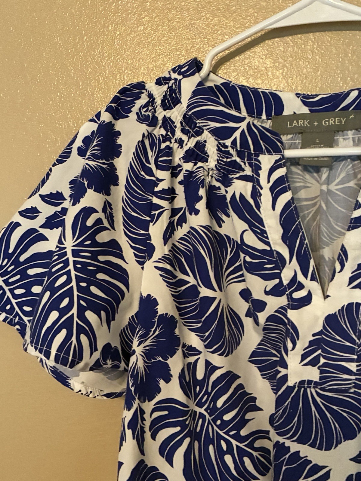 Lark + Grey Blue Tropical Floral Flutter Sleeve Tiered Midi Dress Size L
