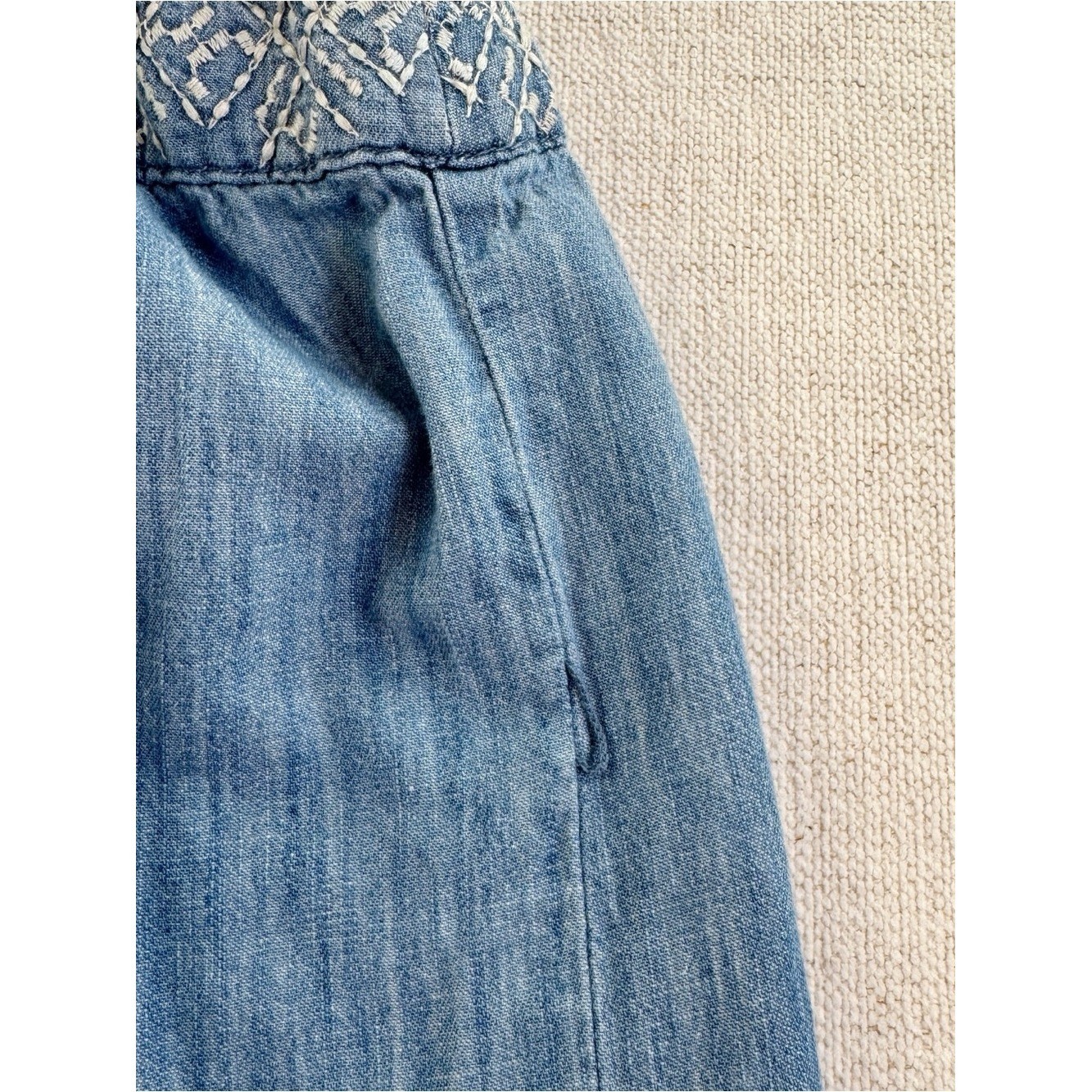 Universal Thread Chambray Embroidered Square Neck summer Dress women’s size M