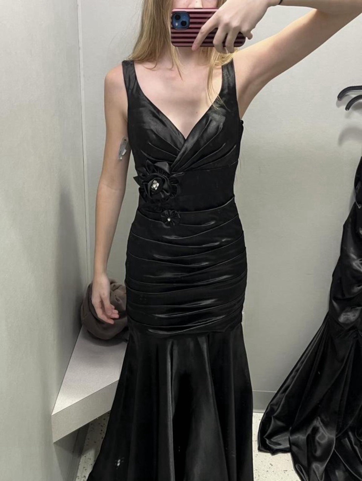 Vintage Cinderella Divine Black Satin Mermaid Gown XS Ruched V-Neck Formal Long