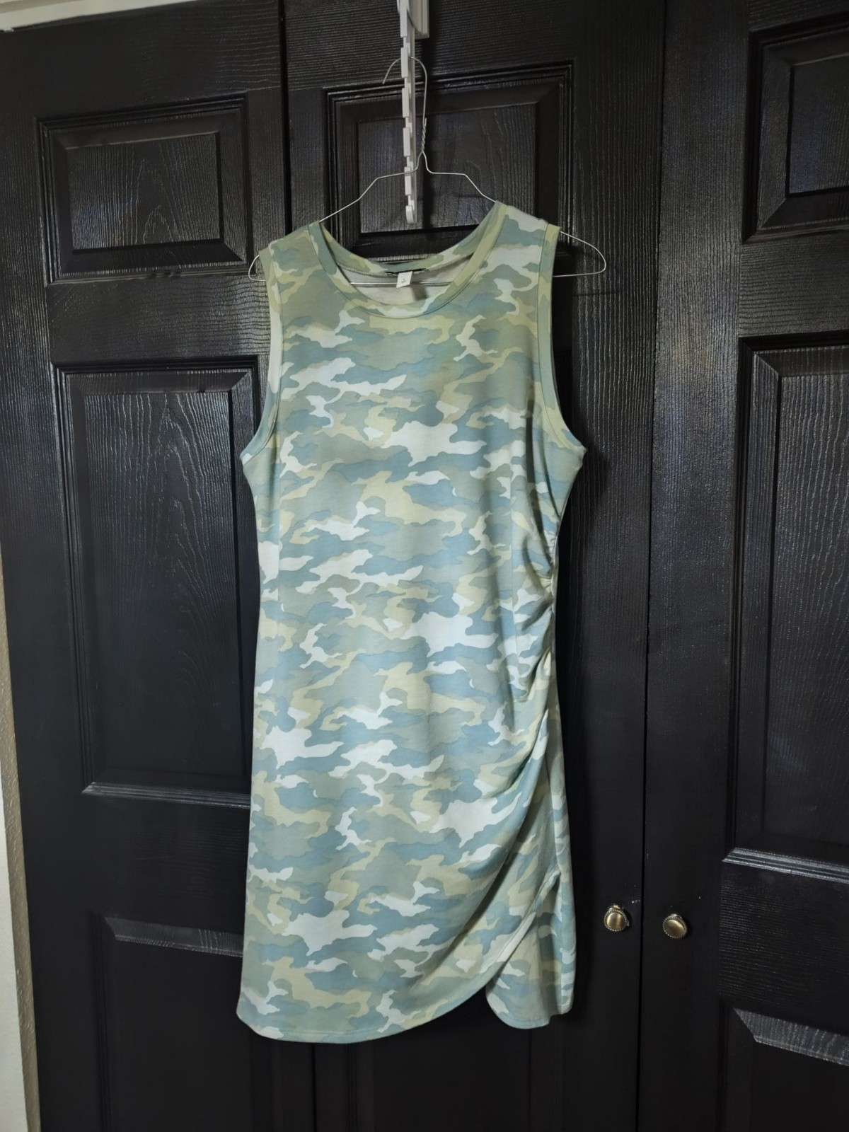 Women’s Nine West Sleeveless Camo Bodycon Dress ~ Size “Large”