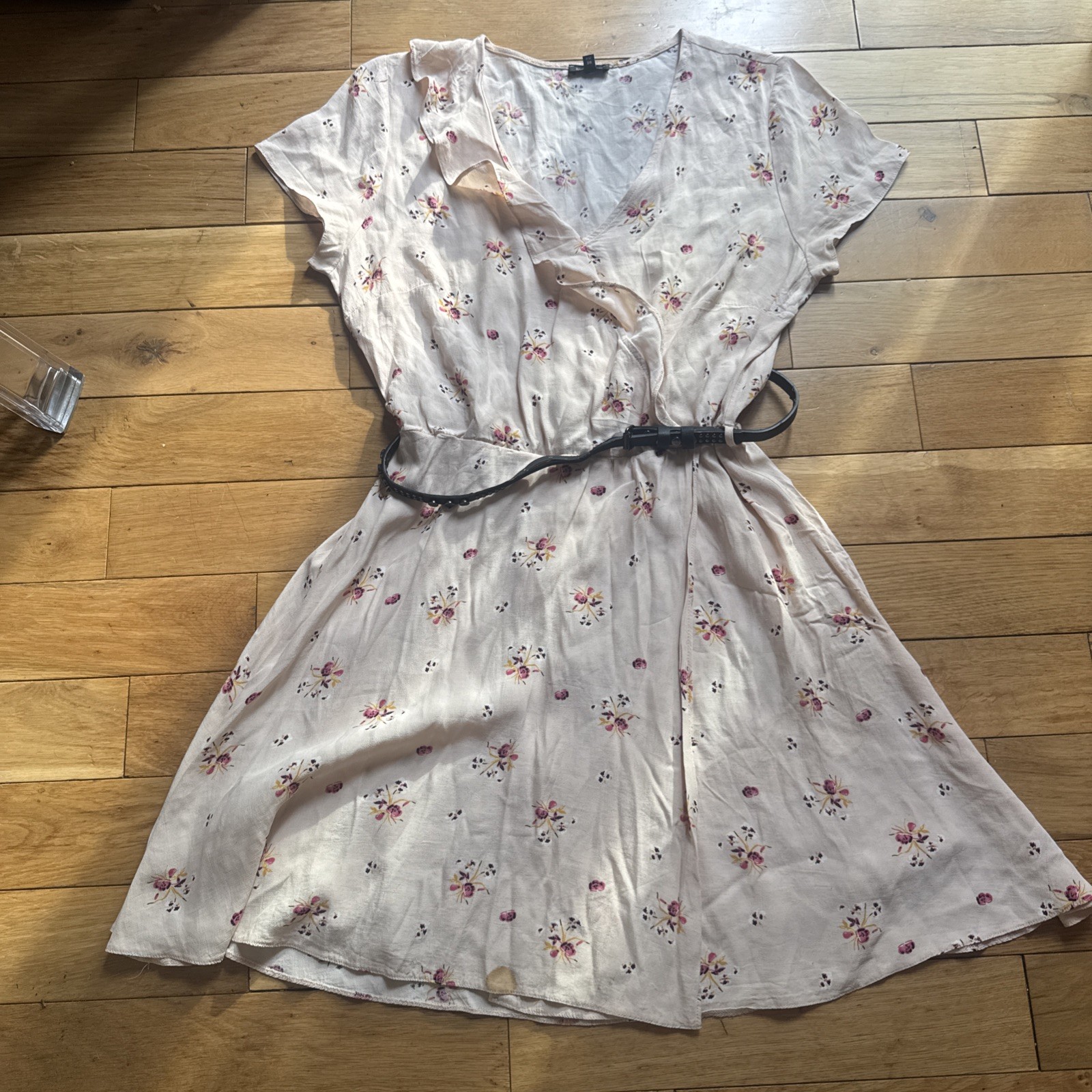 River Island size 12 black floral dress black with belt