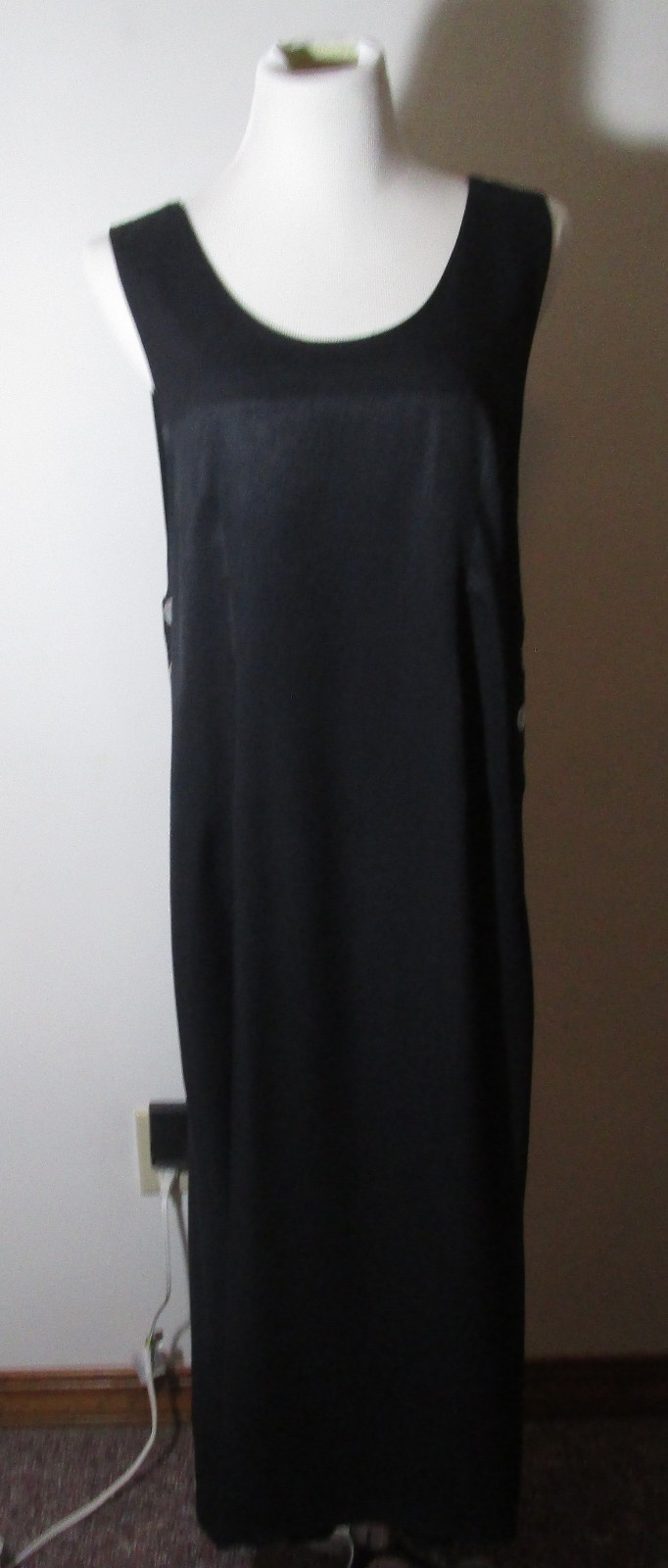 IMPRESSIONS Black Acetate Blend Sleeveless Dress Size L NWT